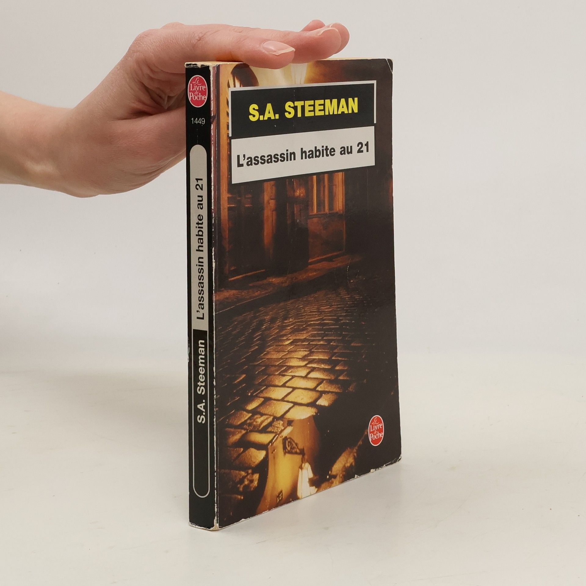 Steeman L Assassin Habite Au 21
