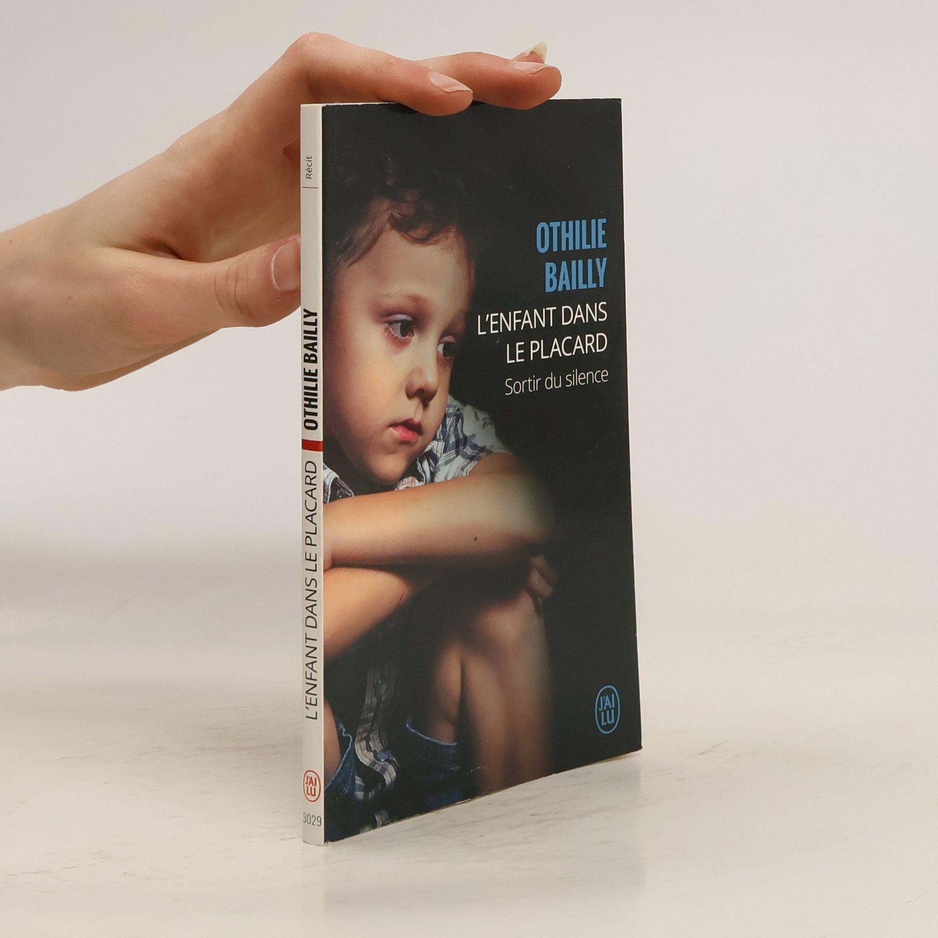Othilie Bailly L'Enfant dans le placard