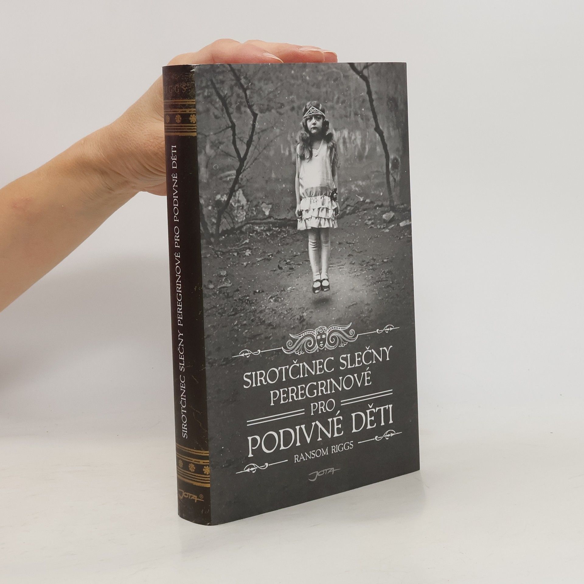 Ransom Riggs Sirotčinec slečny Peregrinové pro podivné děti
