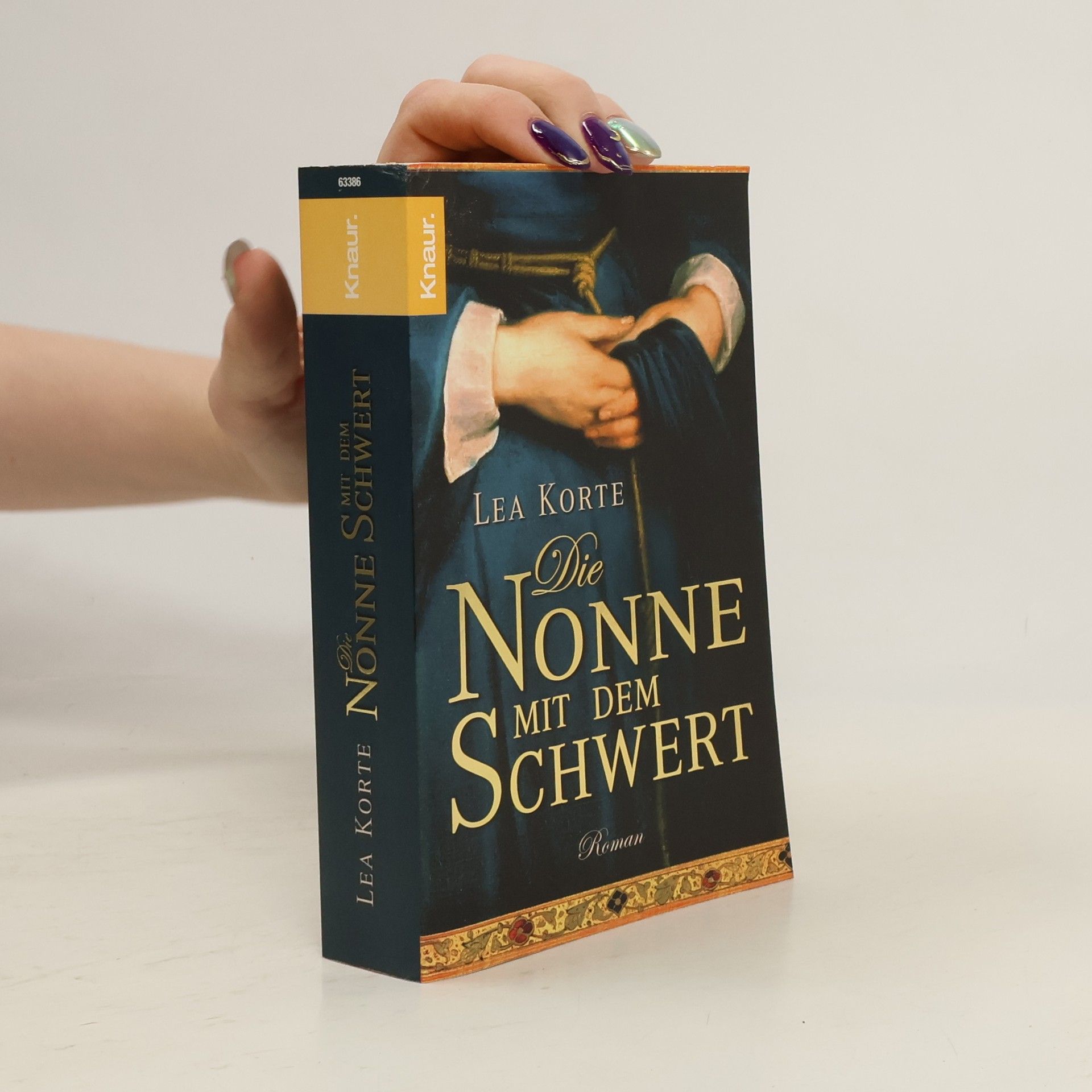 Lea Korte Die Nonne mit dem Schwert