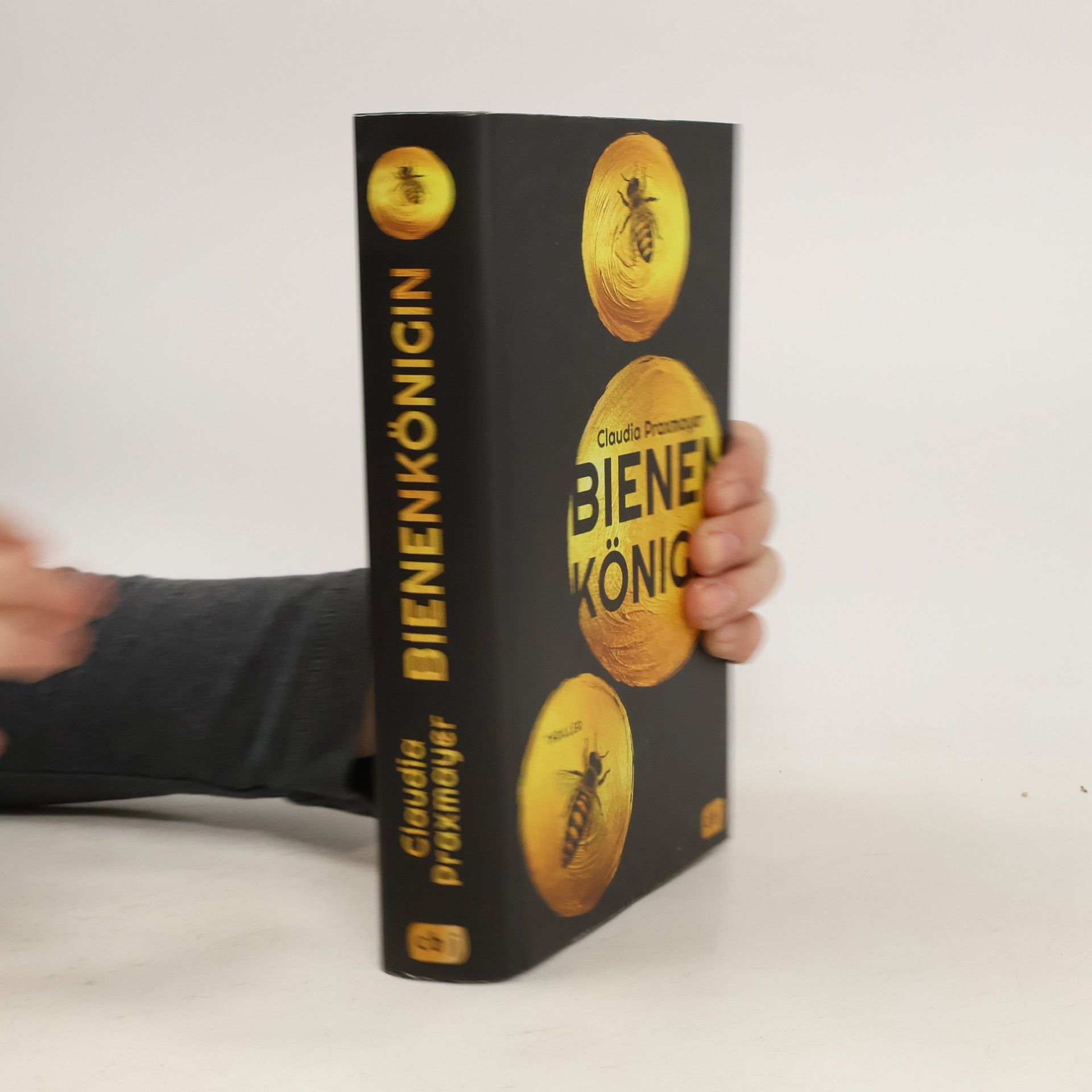 Claudia Praxmayer Bienenkönigin