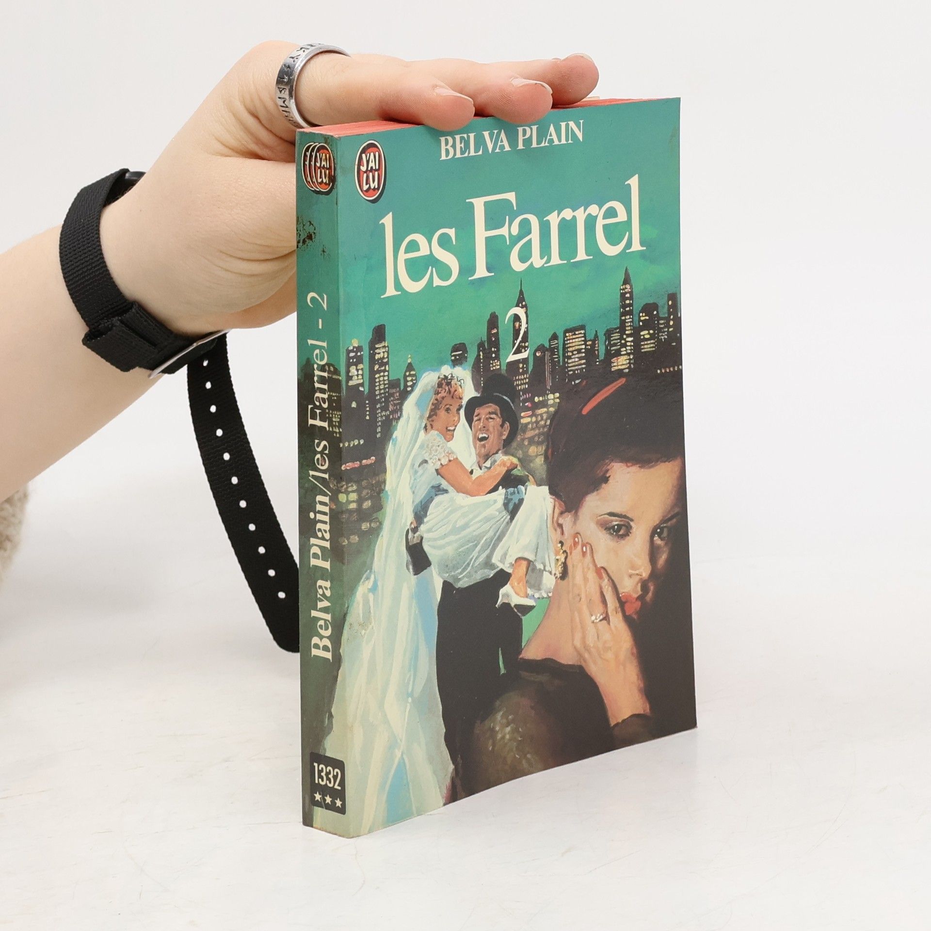 Belva Plain Les Farrel 2