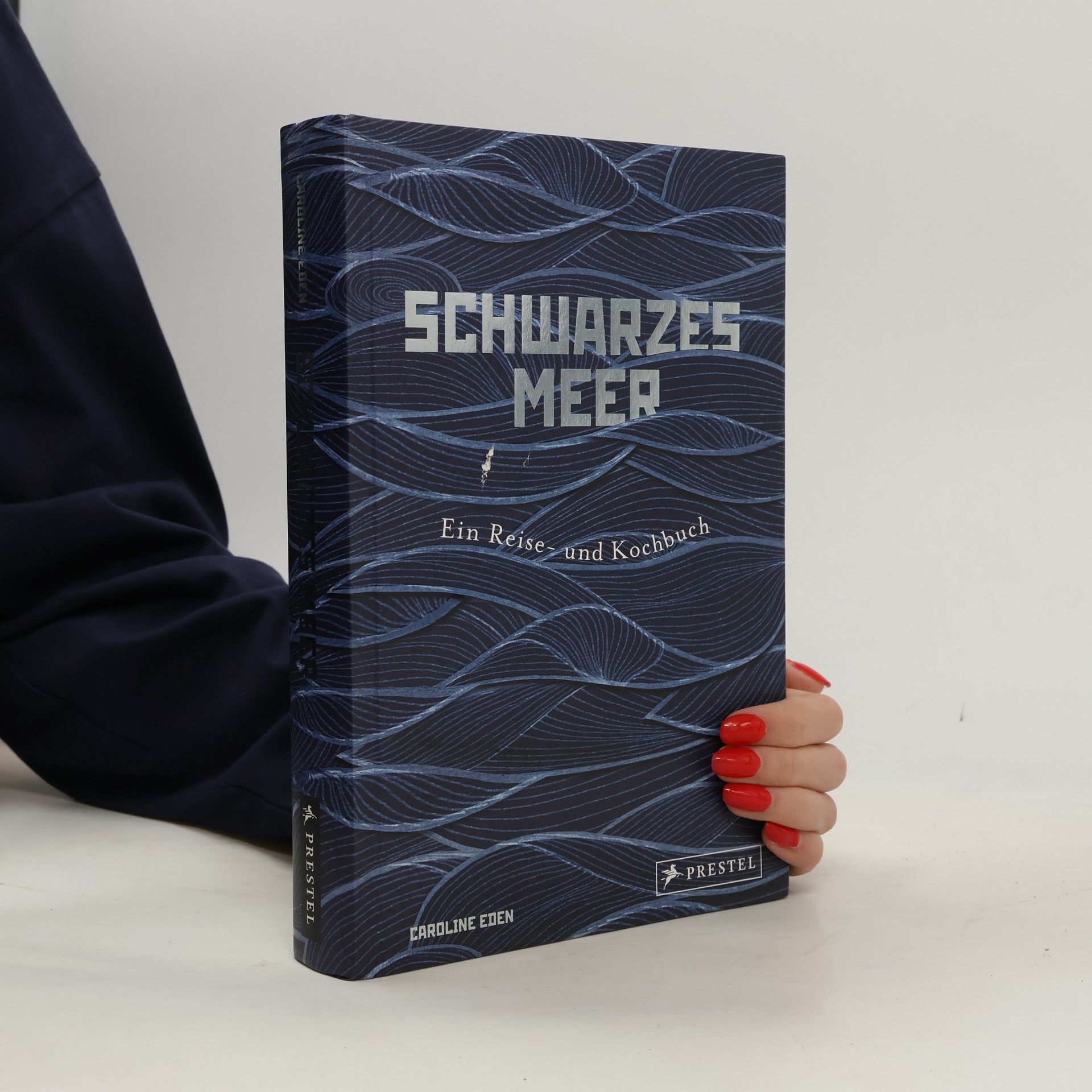 Caroline Eden Schwarzes Meer