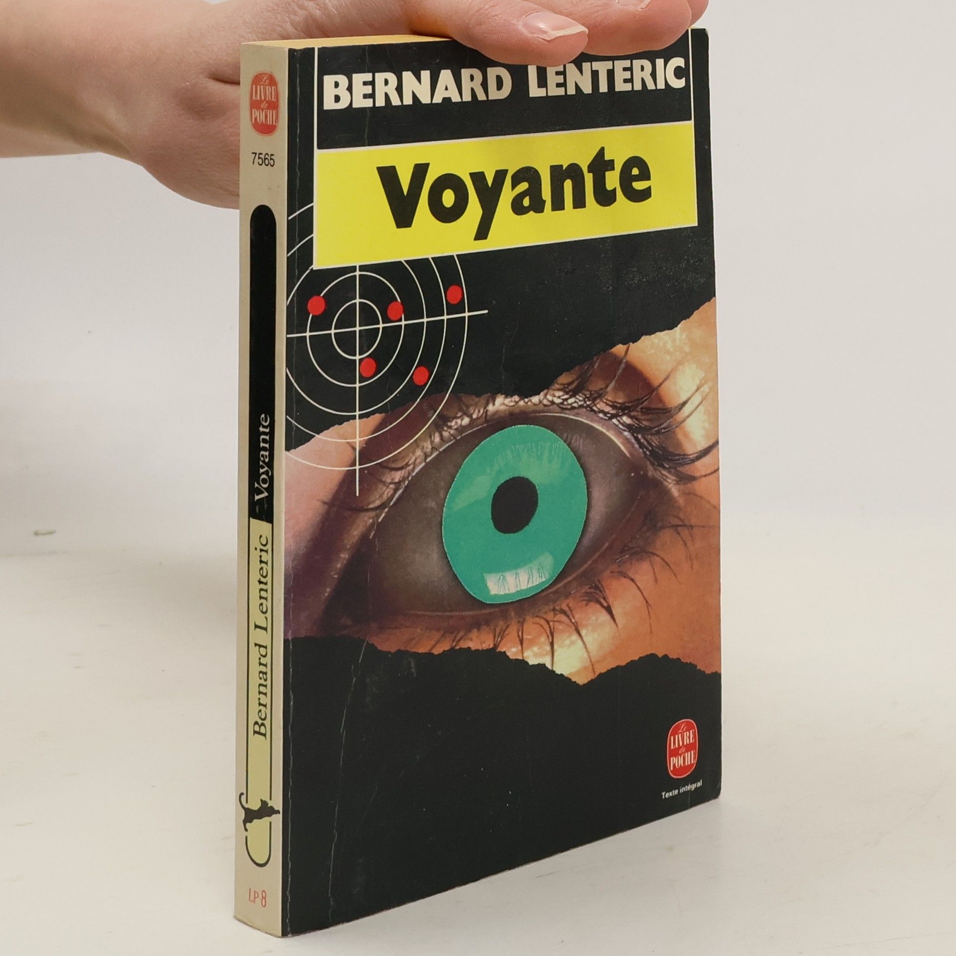 Bernard Lenteric Voyante