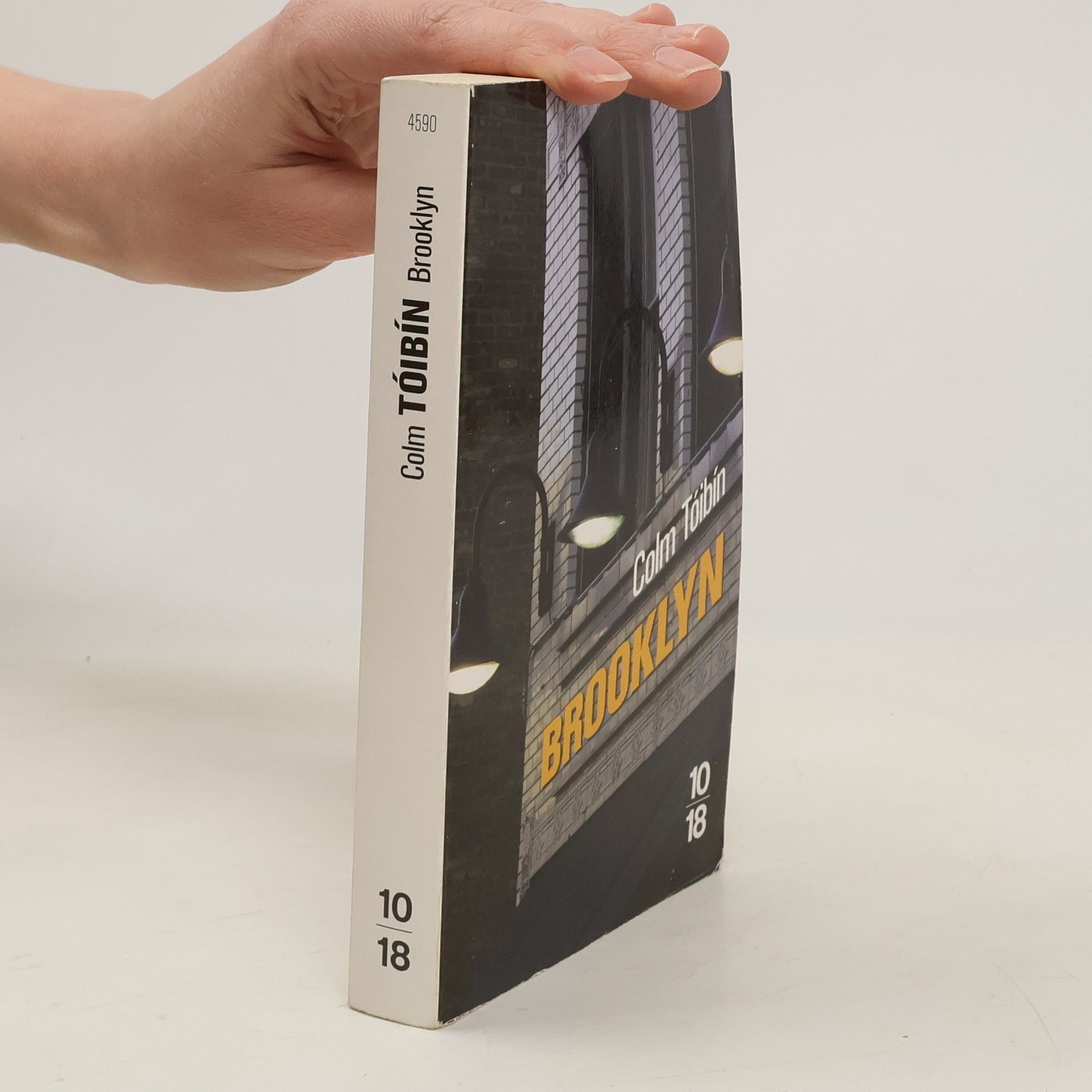 Colm Tóibín Brooklyn
