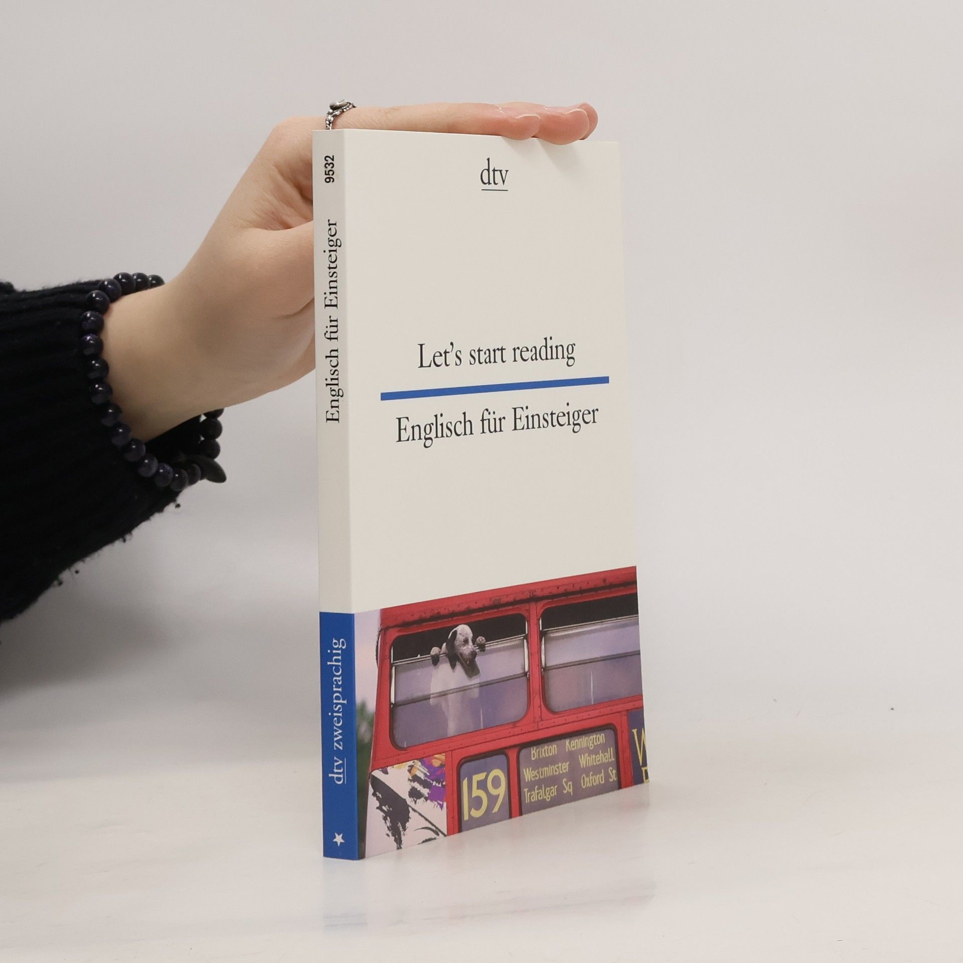 Uwe-Michael Gutzschhahn Let's start reading