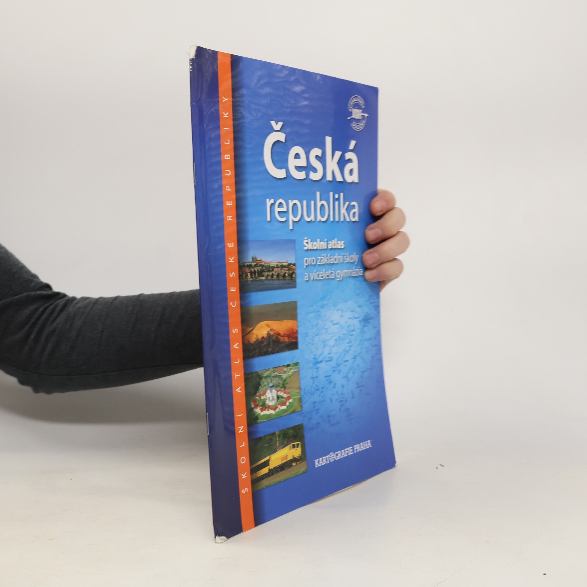 Autorenkollektiv Česká republika školní atlas pro základní školy a víceletá gymnázia