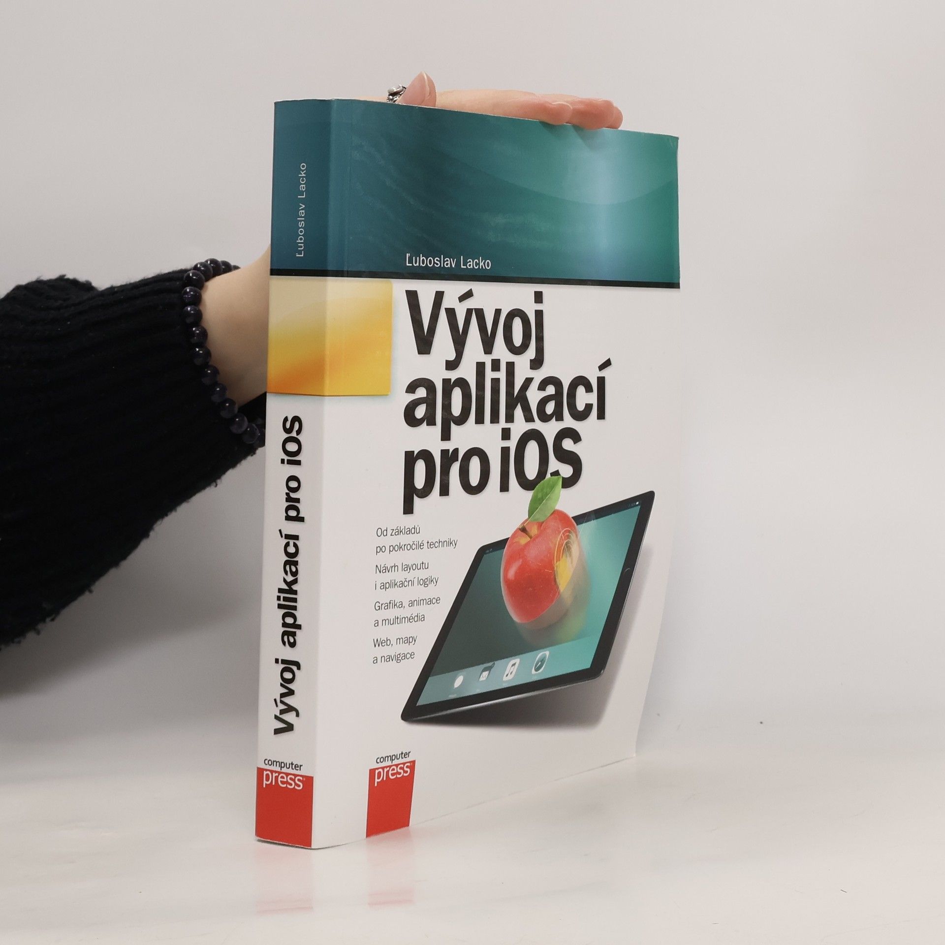 Ľuboslav Lacko Vývoj aplikací pro iOS