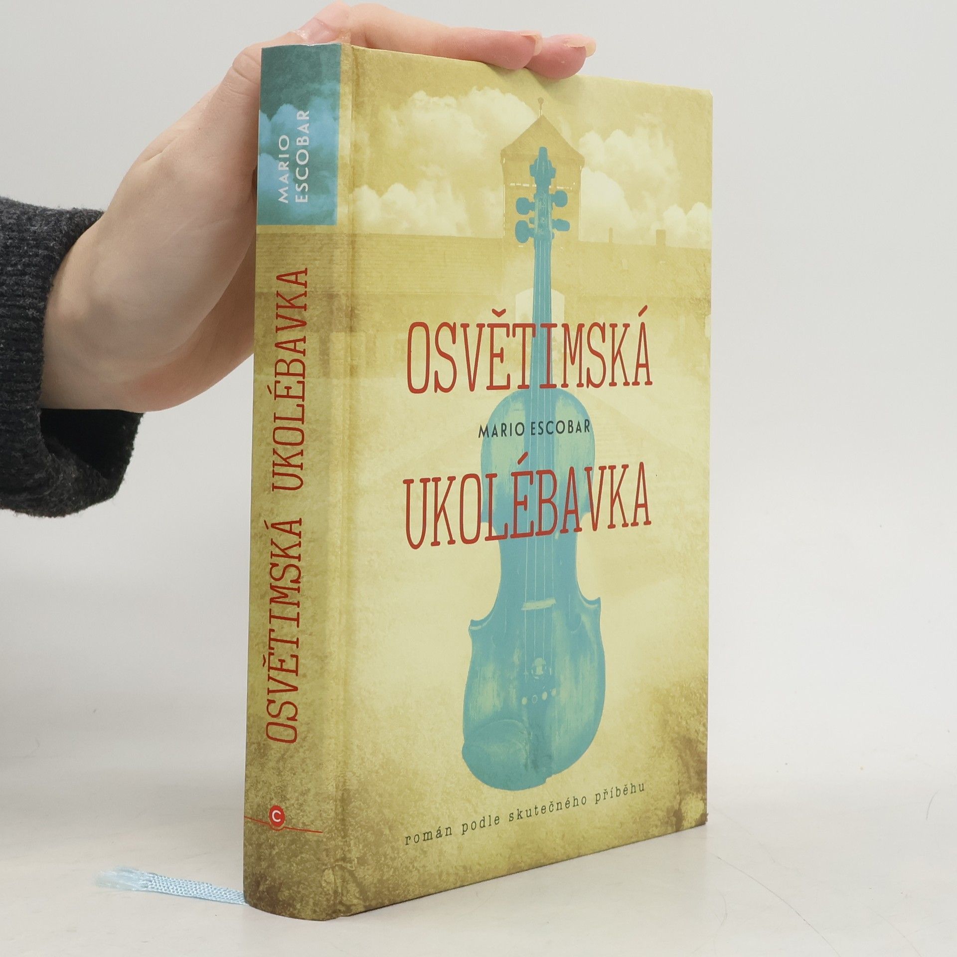 Mario Escobar Golderos Osvětimská ukolébavka