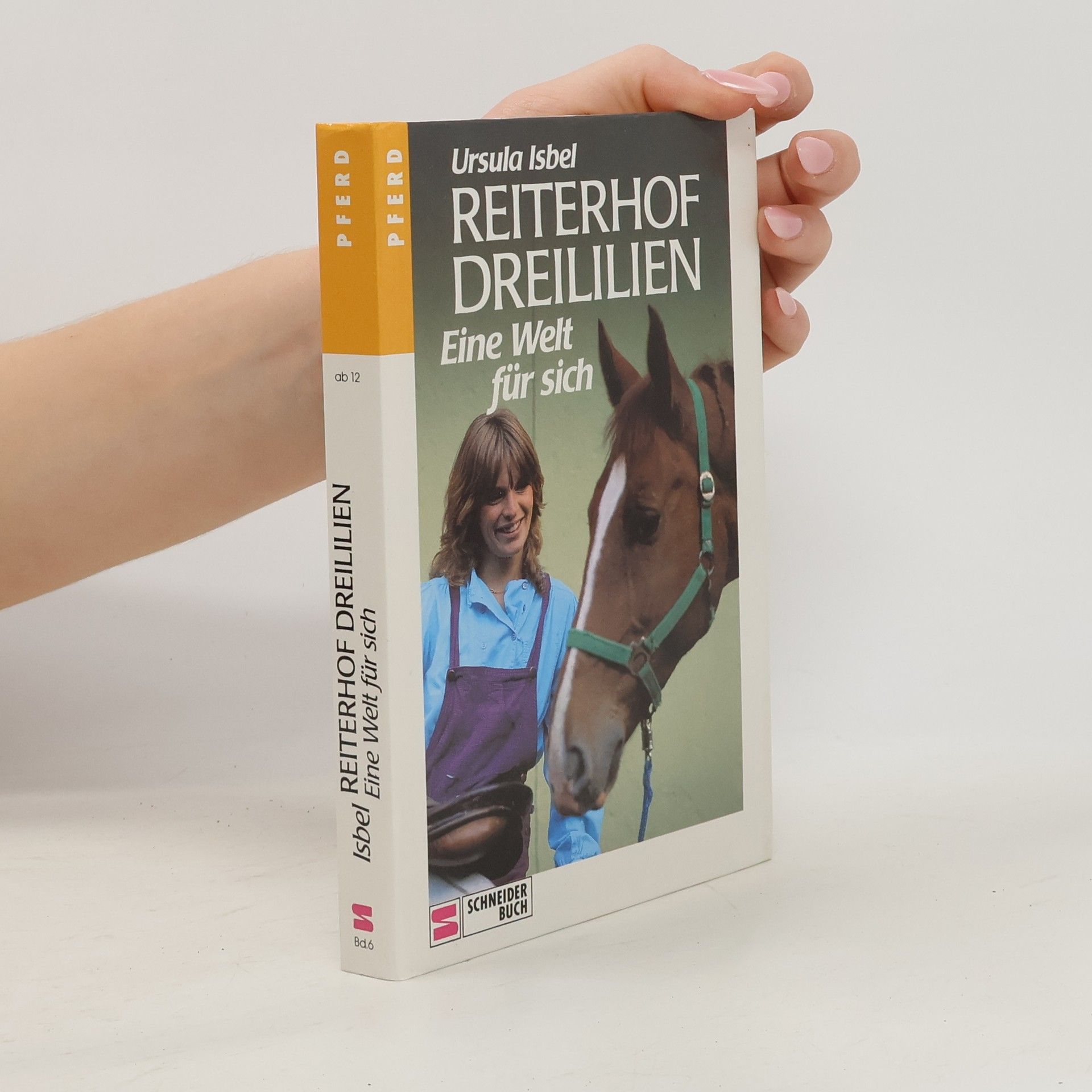 Ursula Isbel Reiterhof Dreililien: Eine Welt für sich