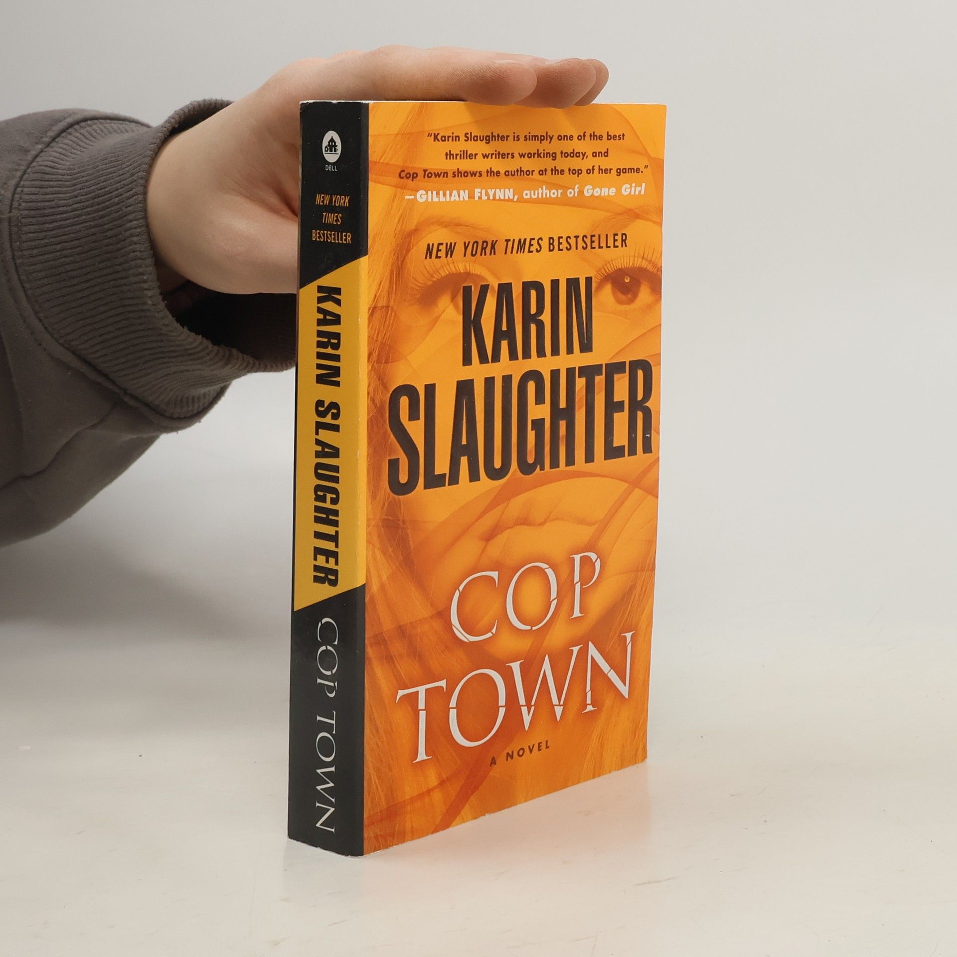 Karin Slaughter Cop Town