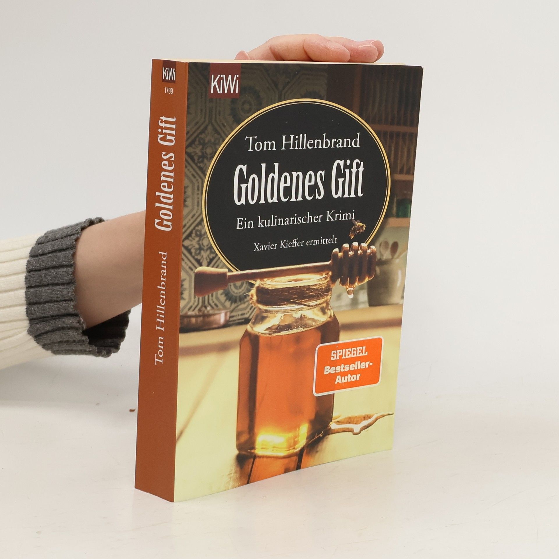 Tom Hillenbrand Goldenes Gift