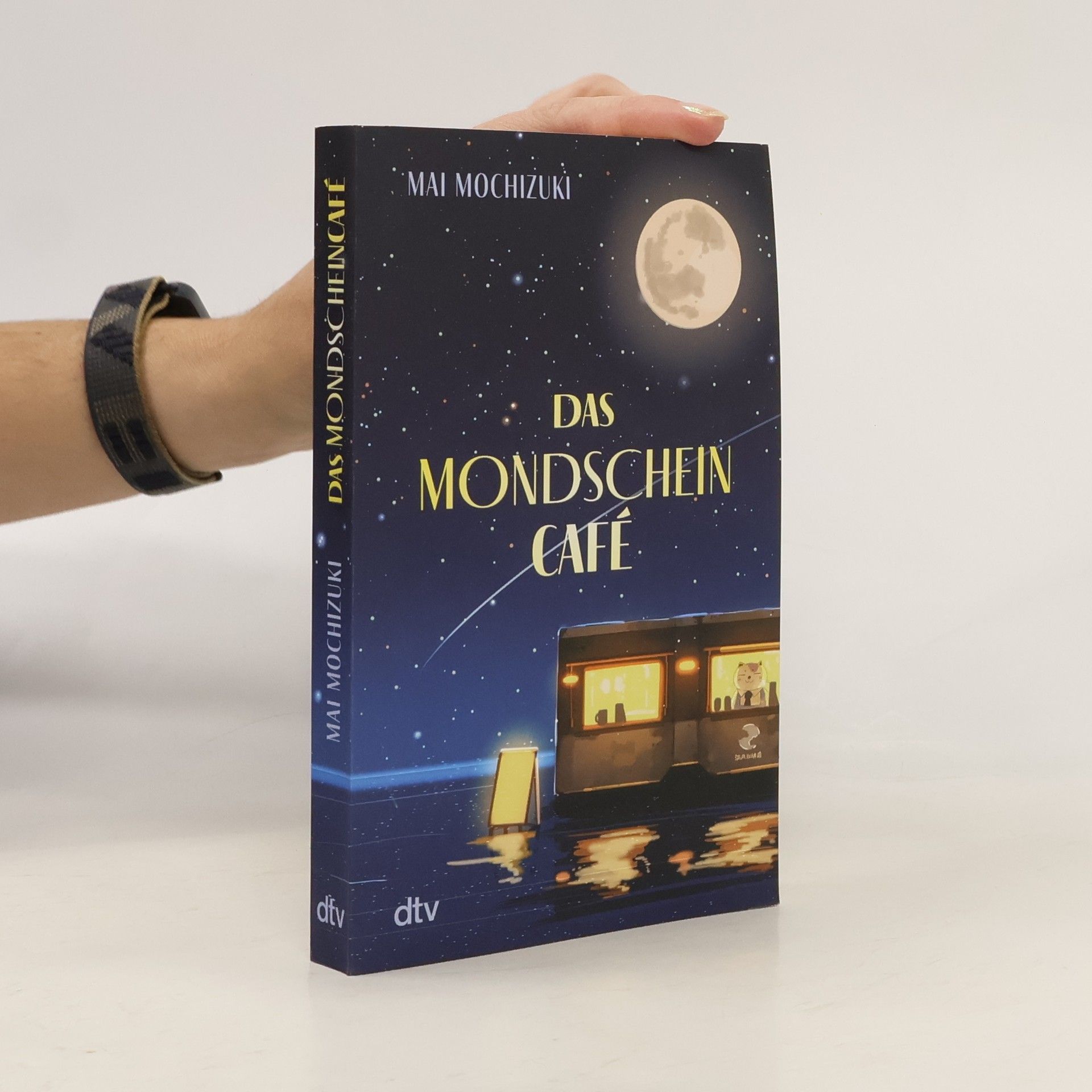 Mai Mochizuki Das Mondscheincafé