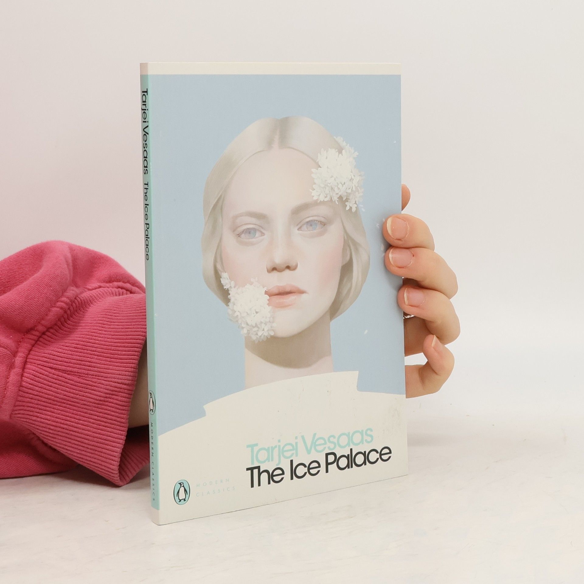 Tarjei Vesaas The Ice Palace