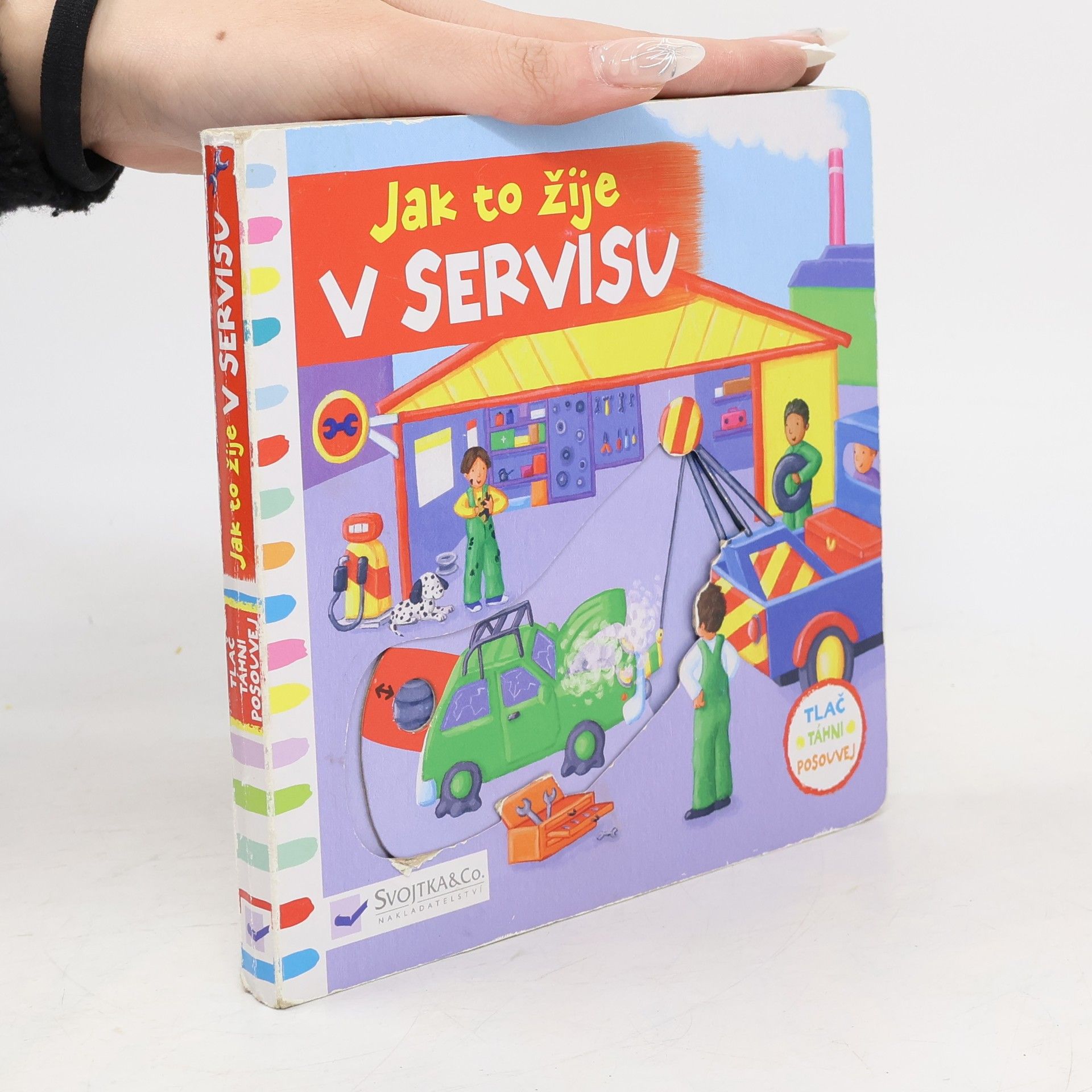 Rebecca Finn Jak to žije v servisu