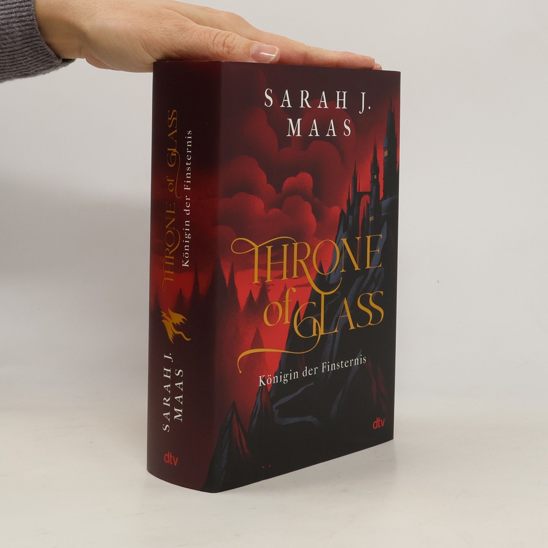 Tanja Ohlsen Throne of Glass - 4: Königin der Finsternis - limitierte Sonderausgabe mit Wendeumschlag und hochveredelter Gestaltung