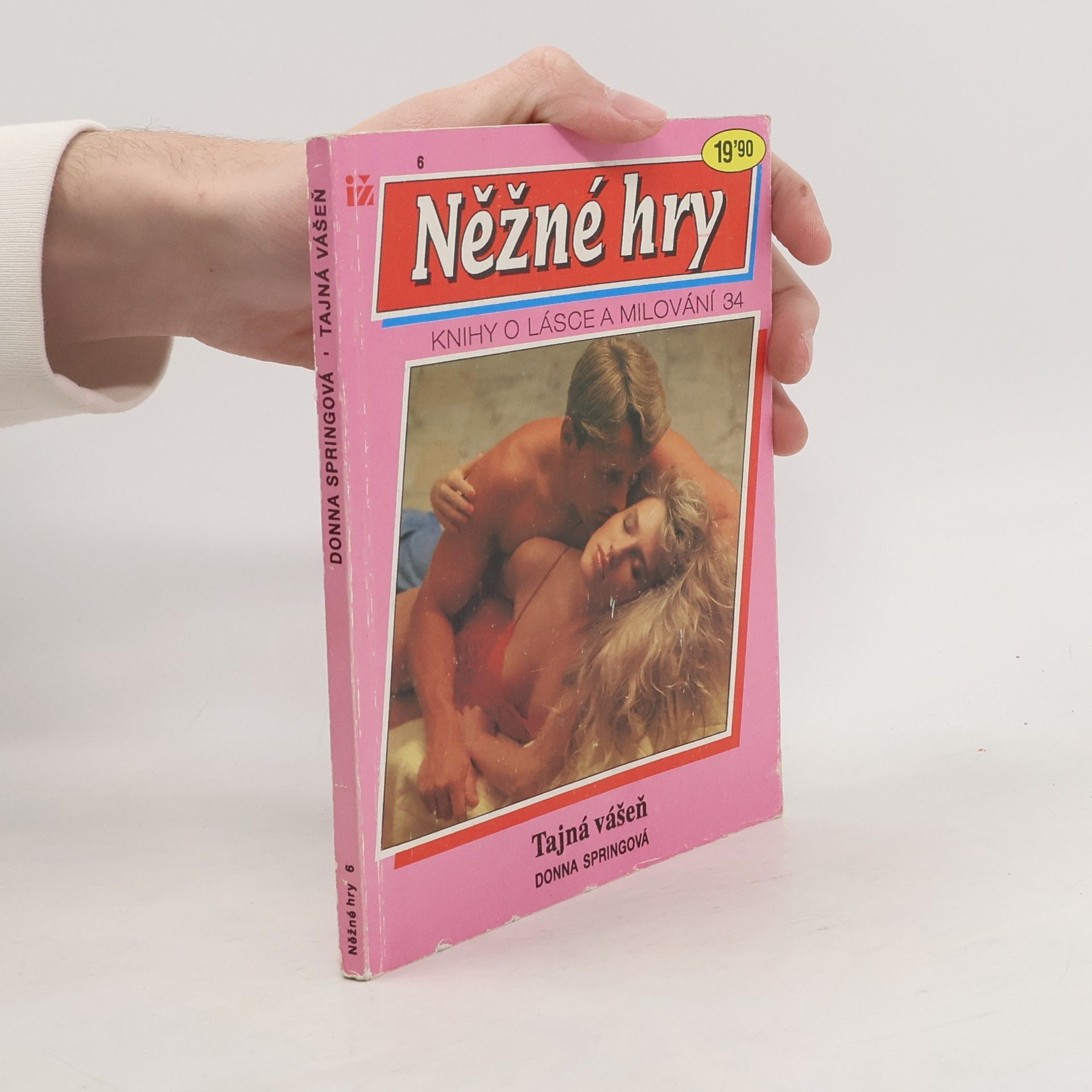 Donna Spring Tajná vášeň