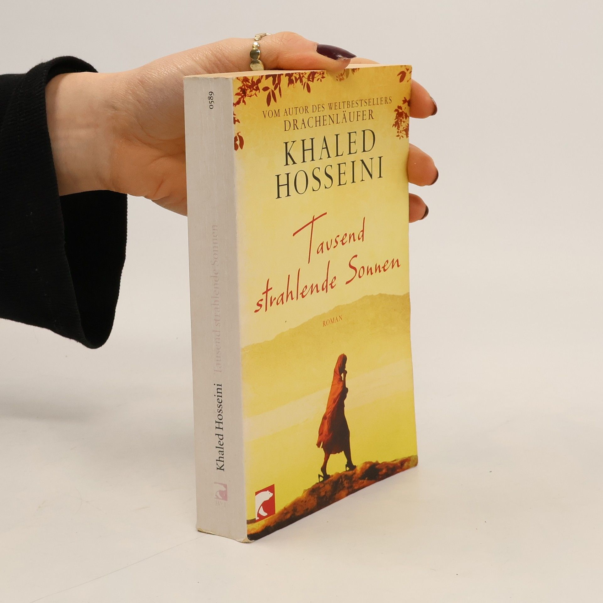 Tausend strahlende Sonnen : Roman