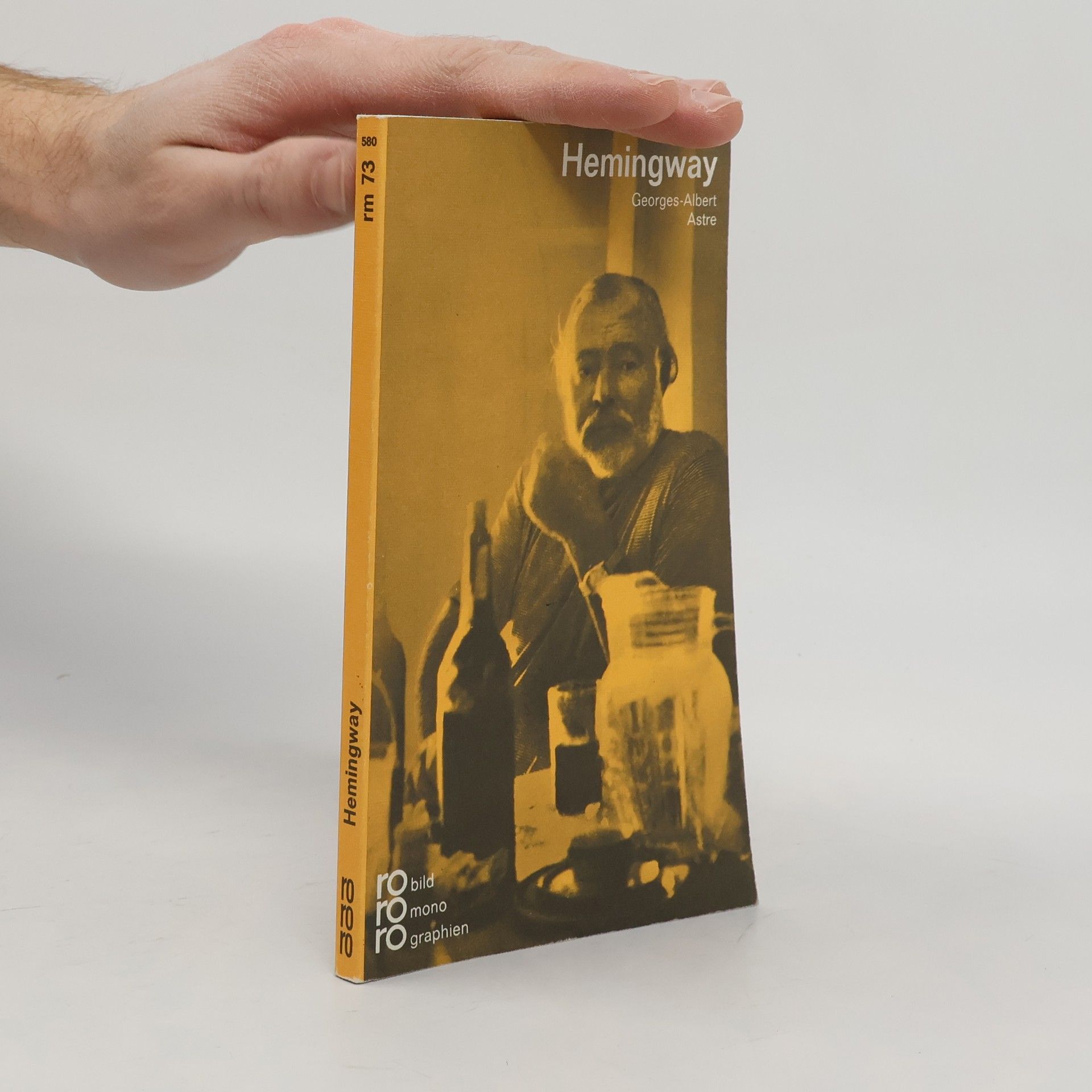 Ernest Hemingway in Selbstzeugnissen und Bilddokumenten