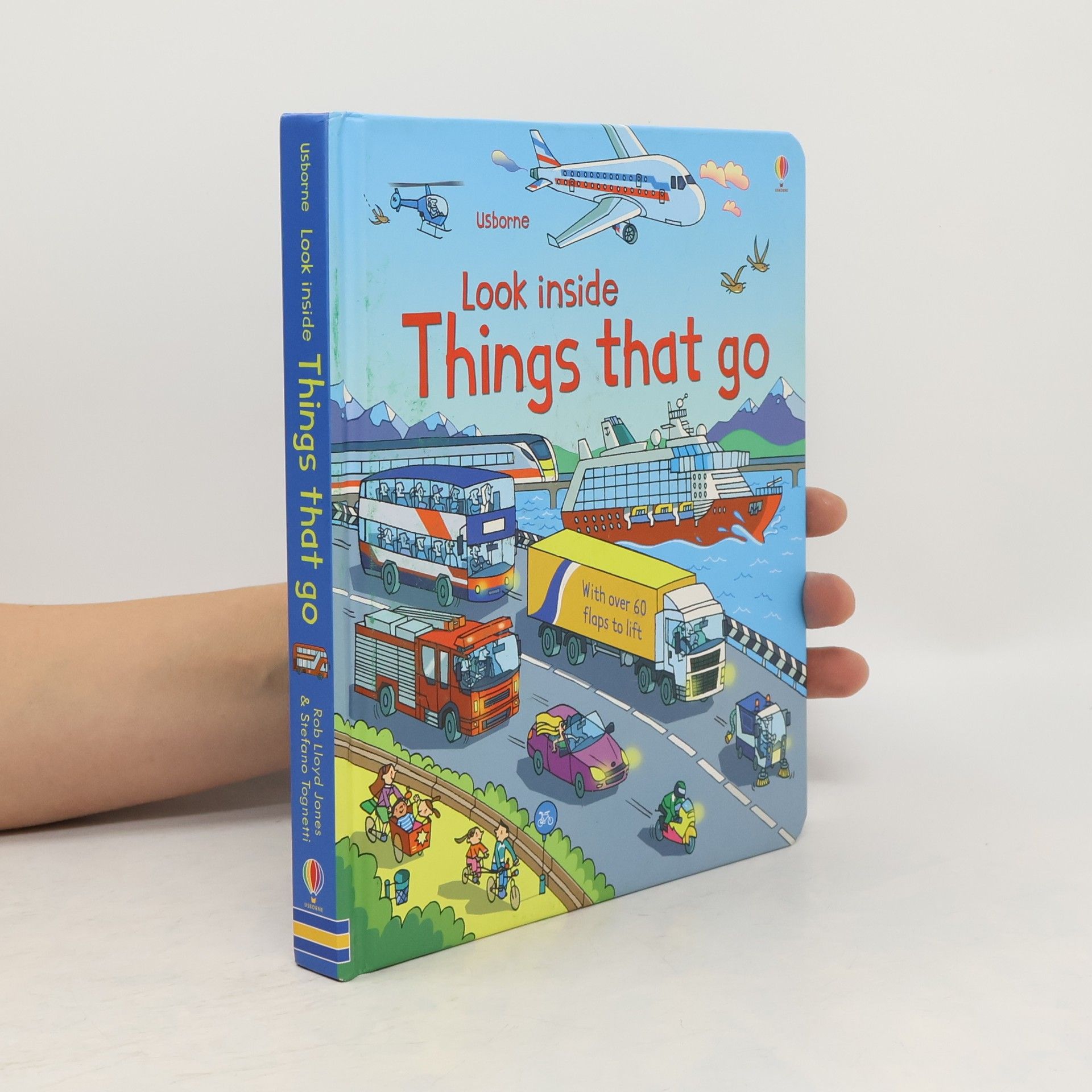 Look inside Things that go : with over 60 flaps to lift