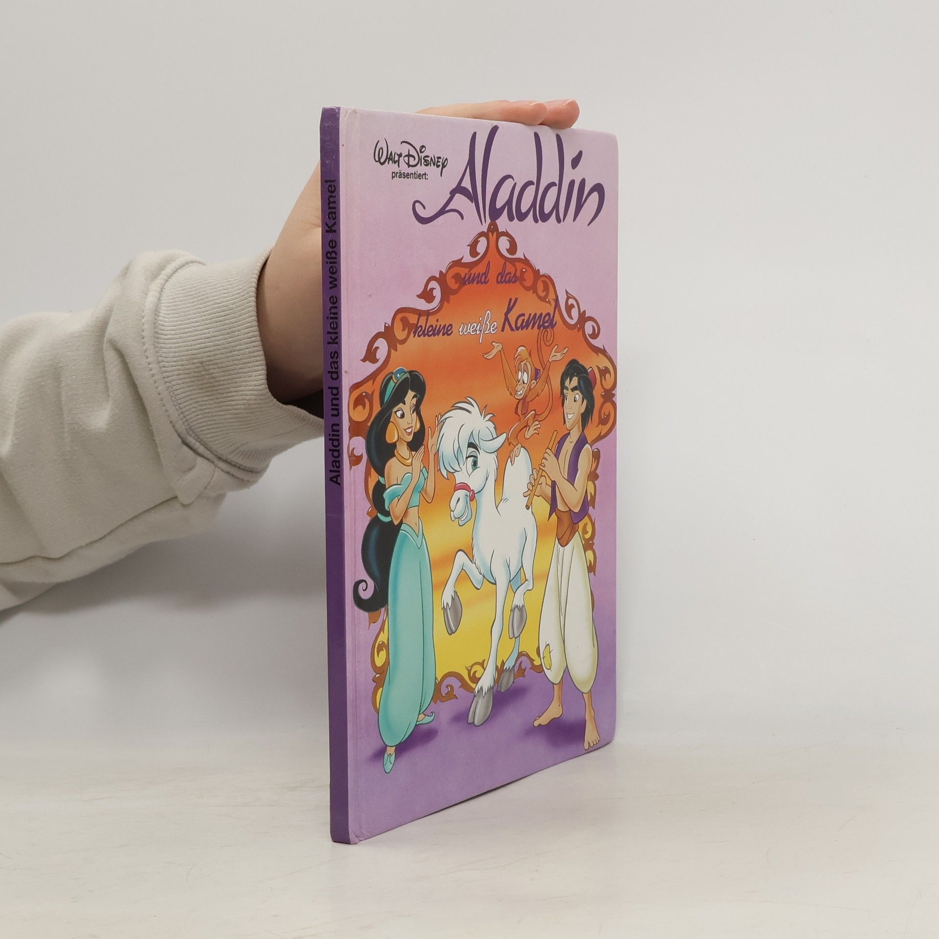 Walt Disney Aladdin und das kleine weiße Kamel