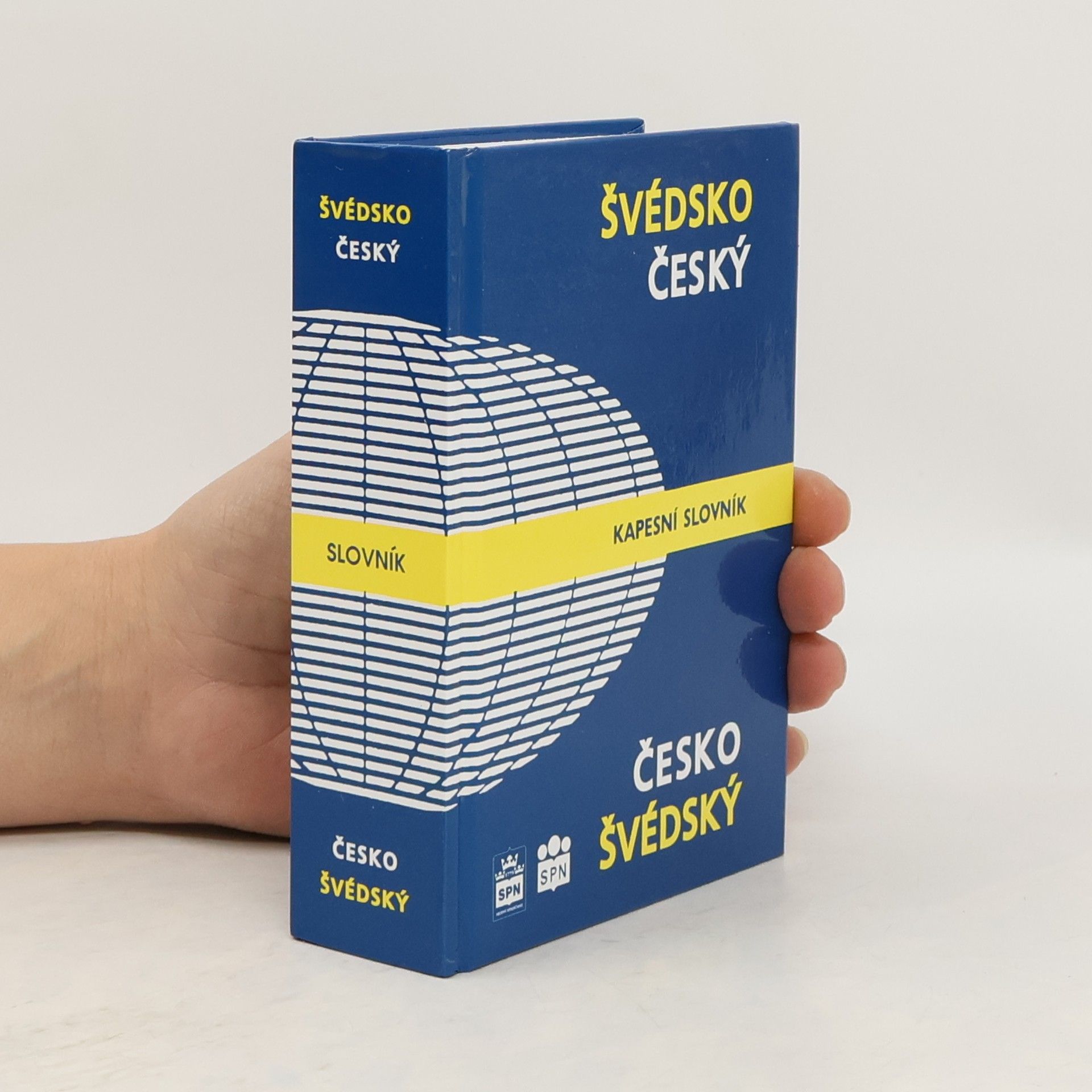 Švédsko-český a česko-švédský kapesní slovník
