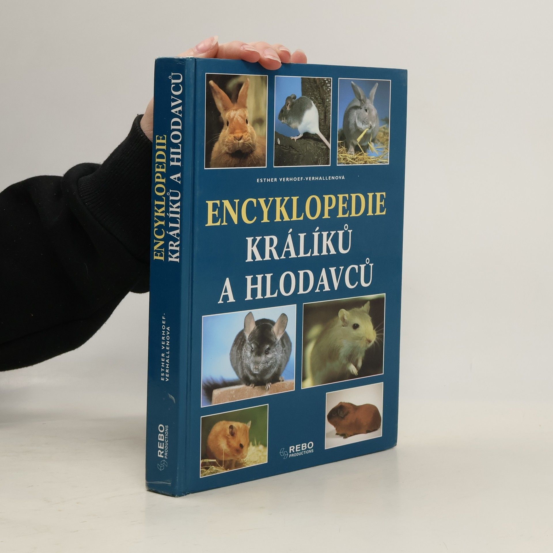 Esther Verhoef Encyklopedie králíků a hlodavců