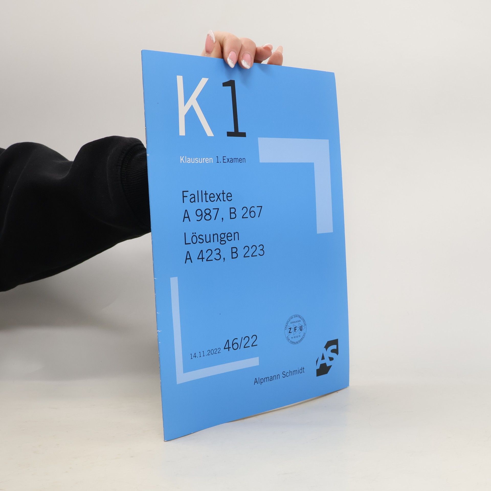 K1. Klausuren 1. Examen 46/22