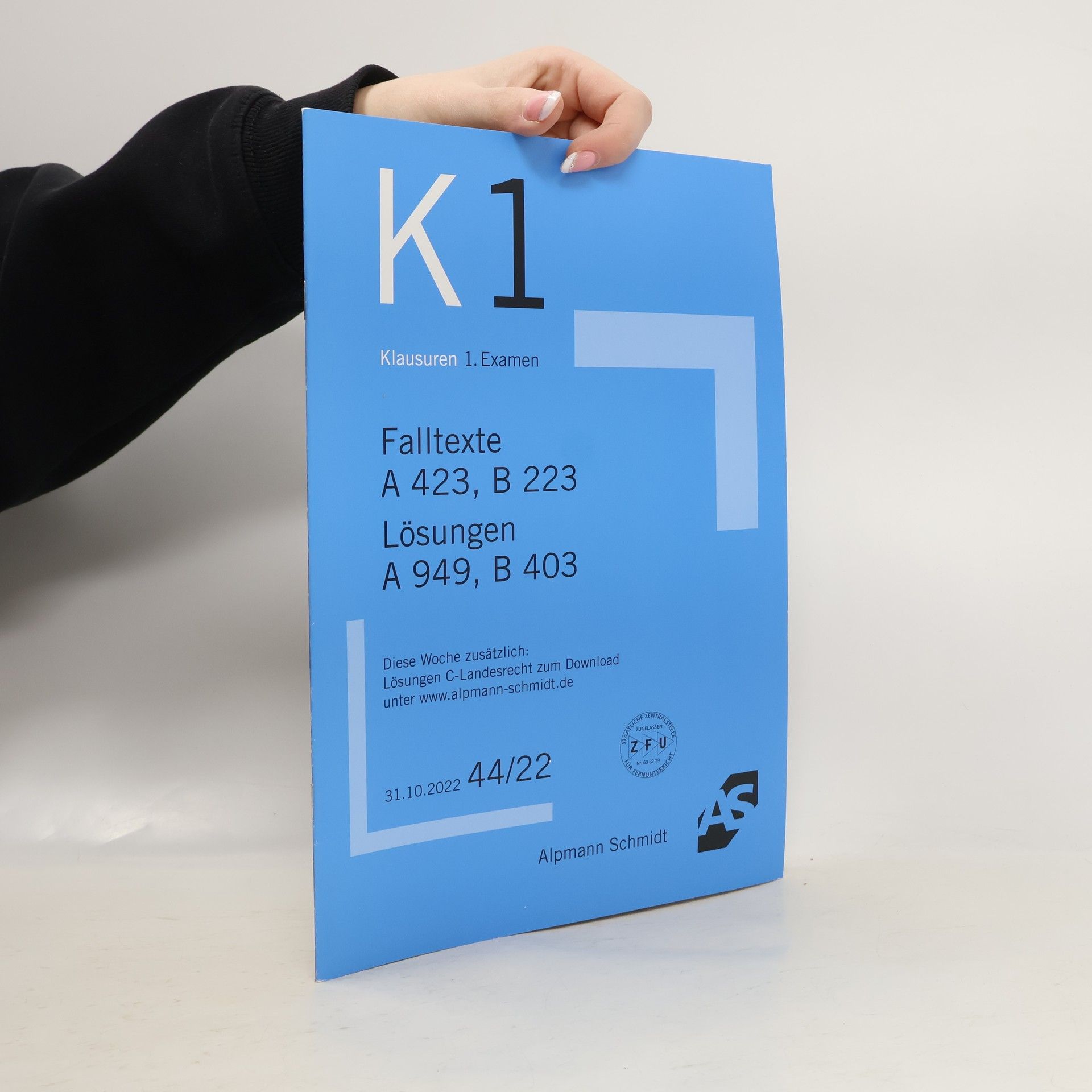 K1. Klausuren 1. Examen 44/22