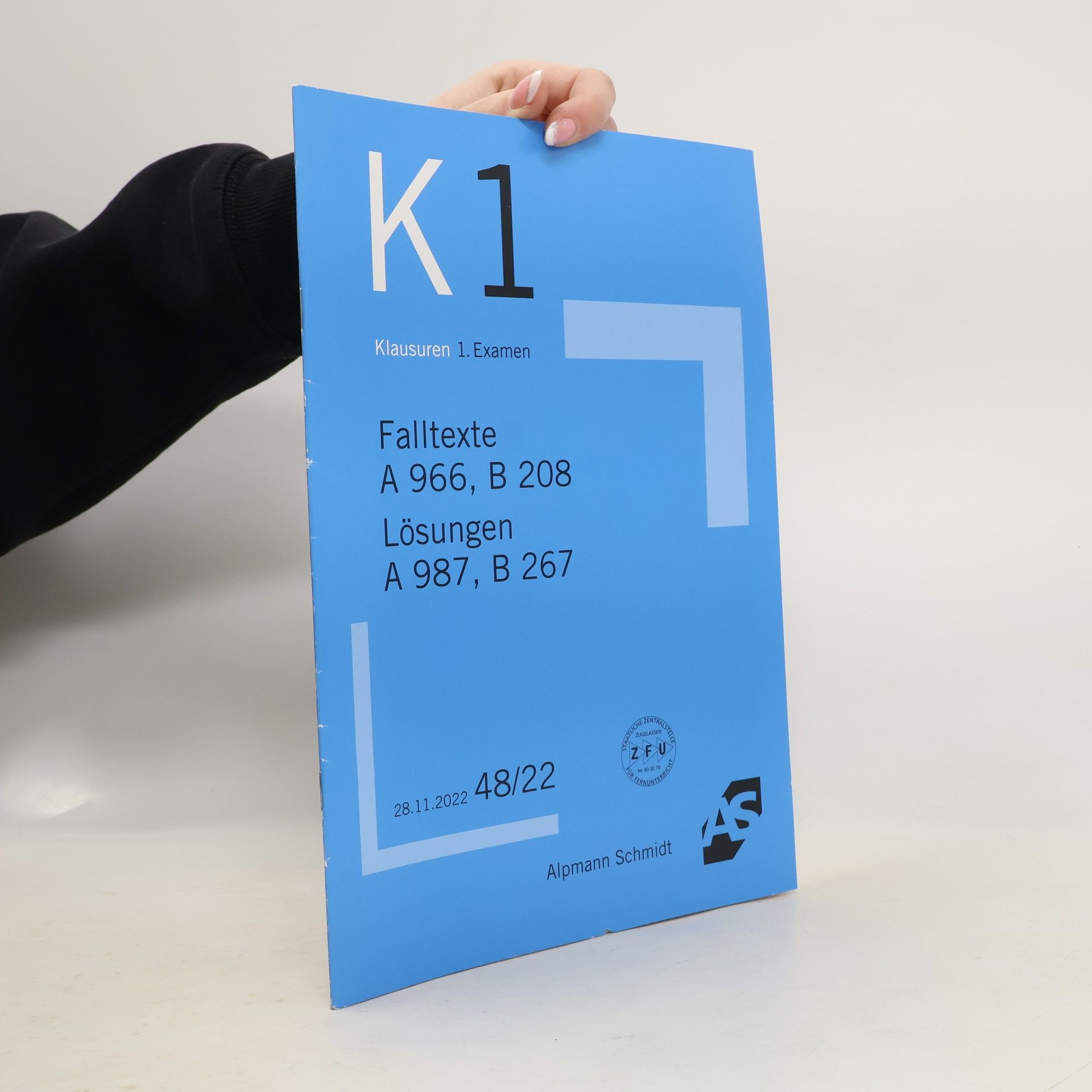 K1. Klausuren 1. Examen 48/22