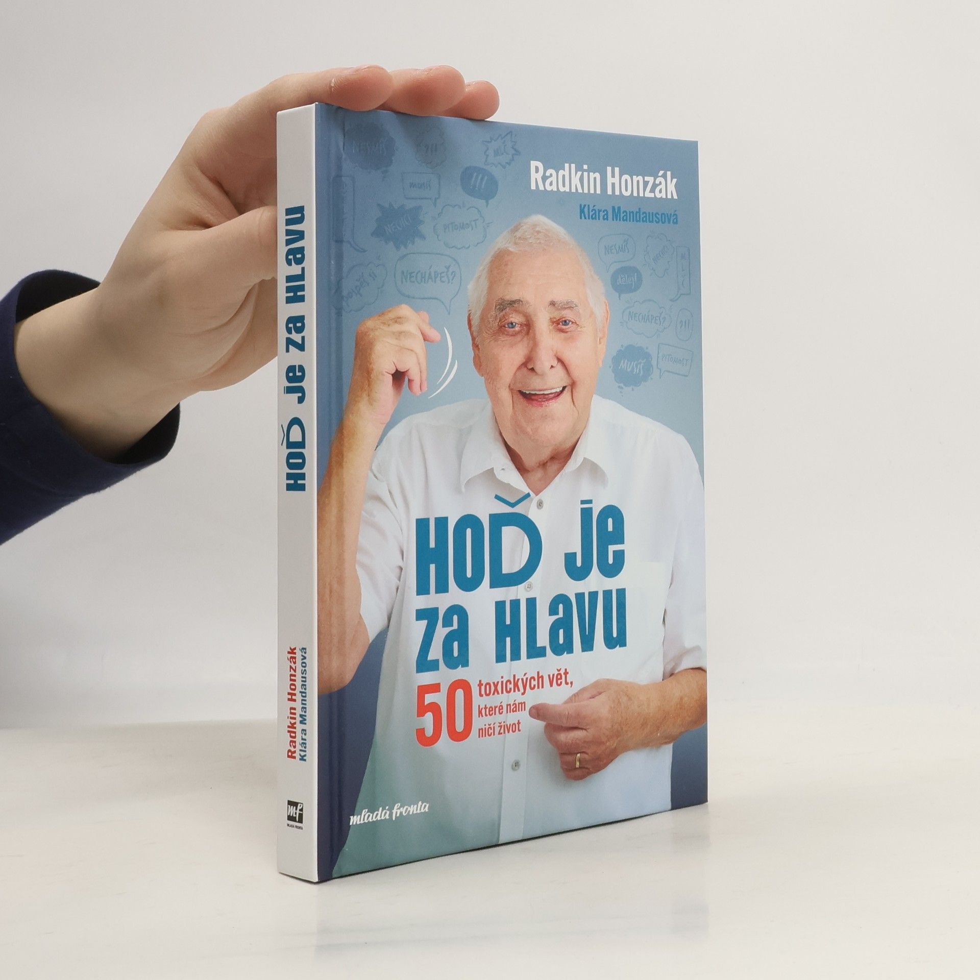 Hoď je za hlavu