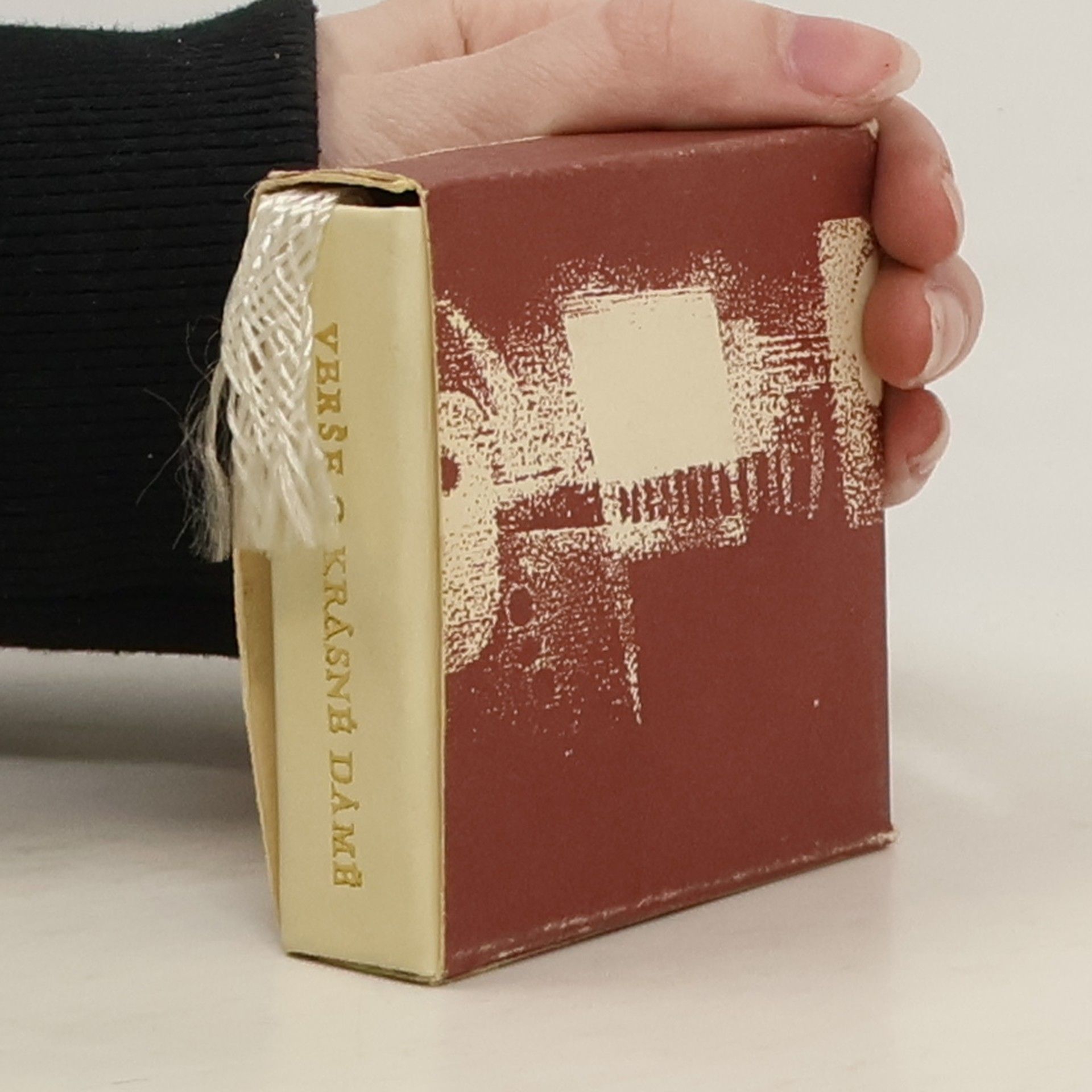 Verše o Krásné dámě