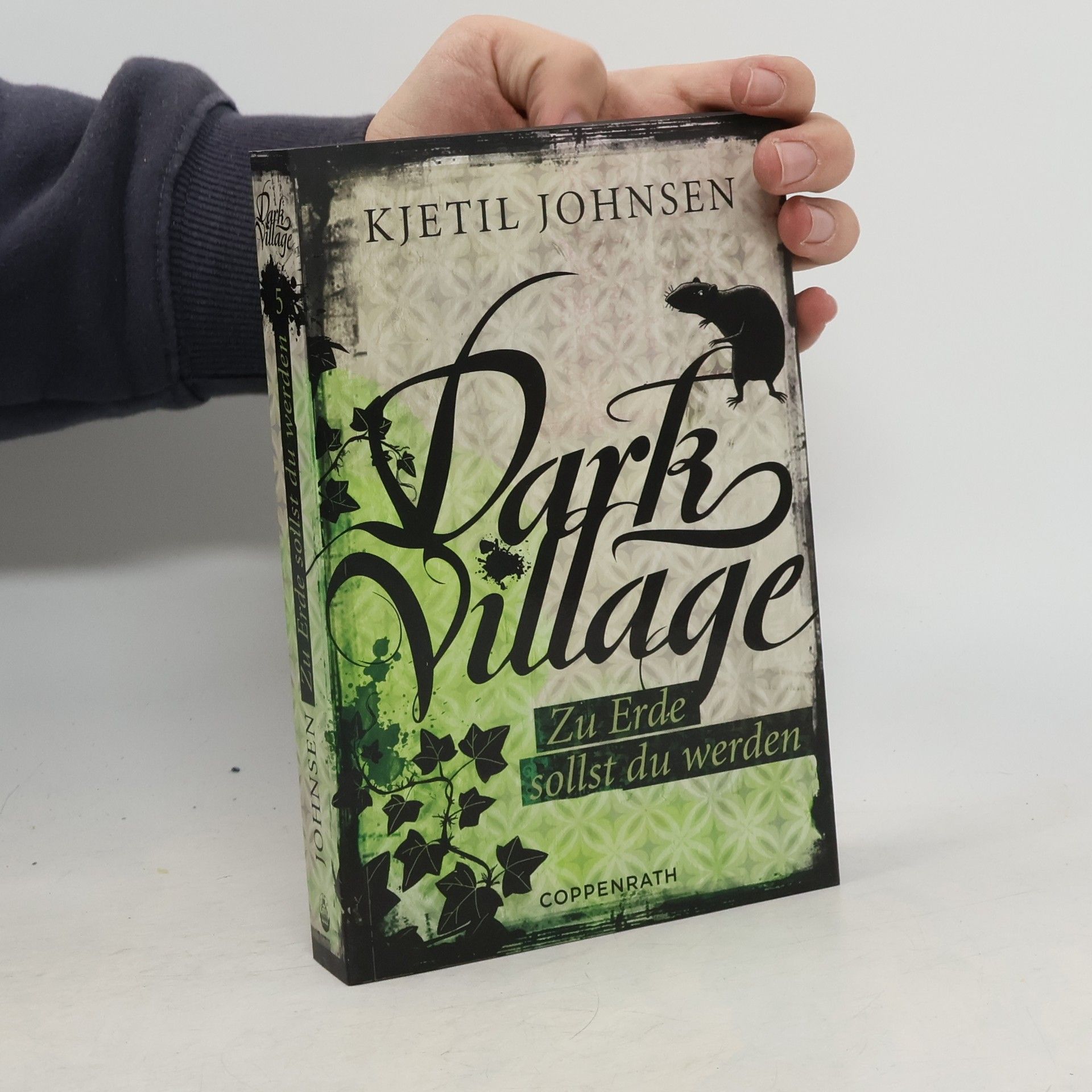 Kjetil Johnsen Dark Village - Zu Erde sollst du werden: (Bd. 5)