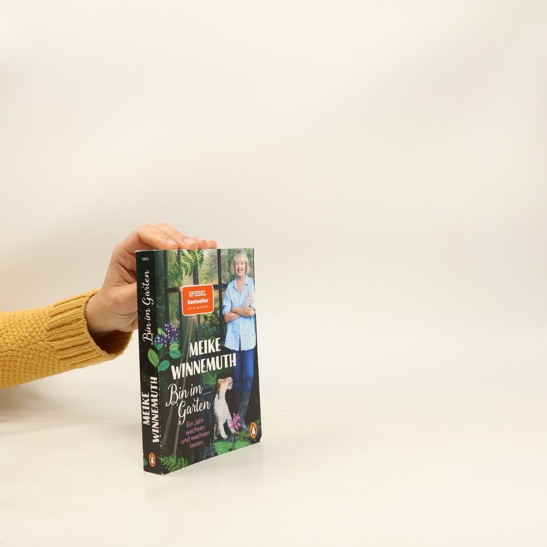 Meike Winnemuth Bin im Garten
