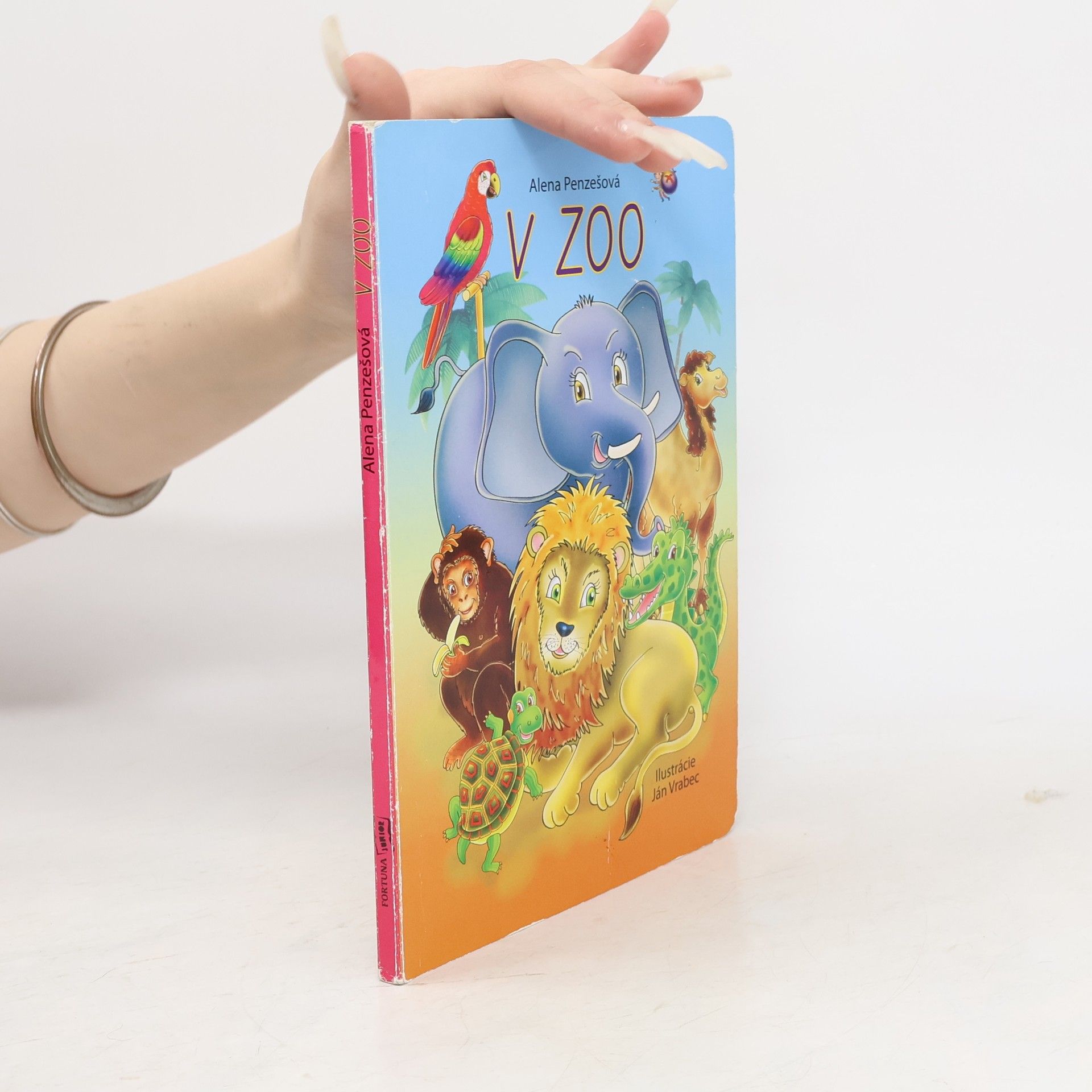 Alena Penzešová V zoo