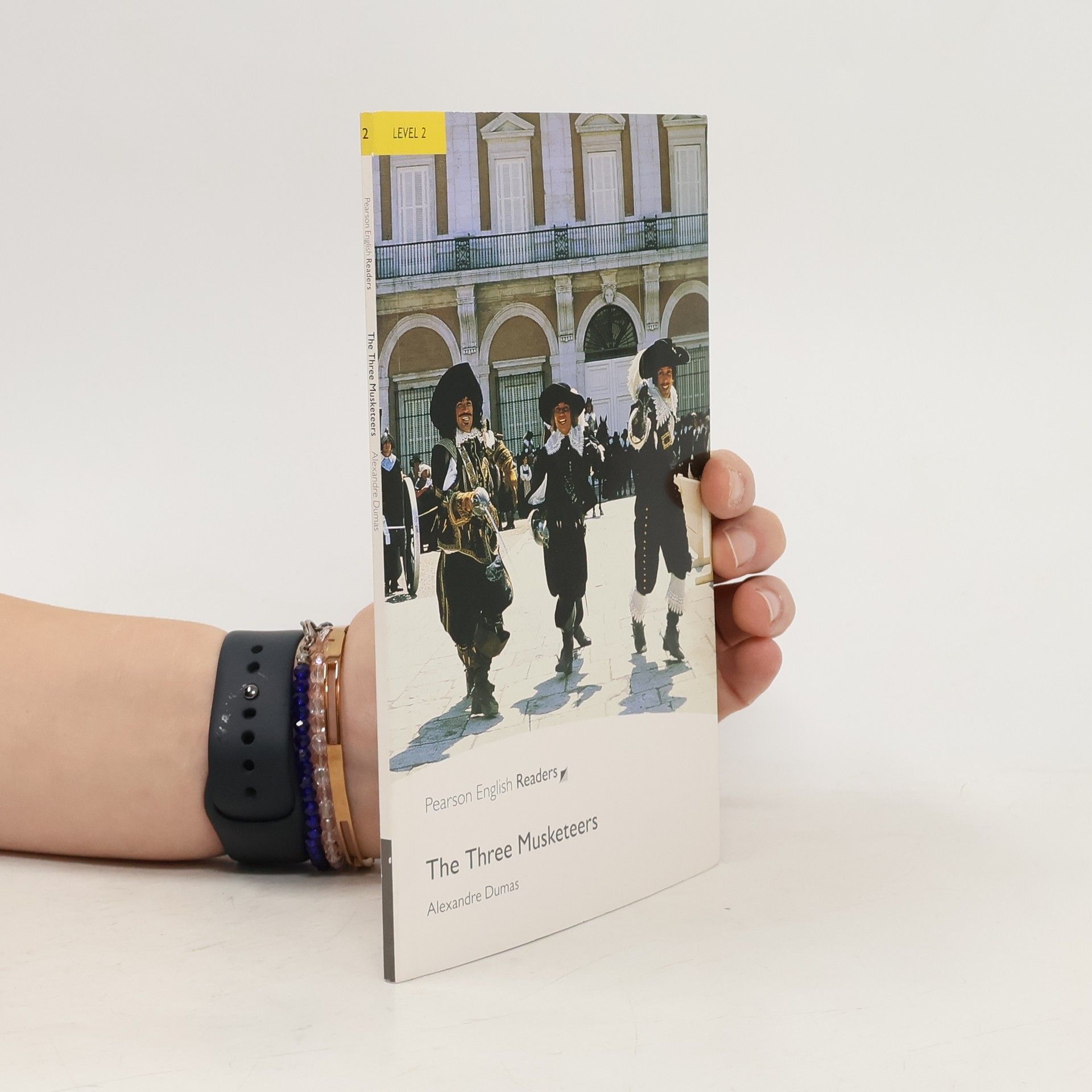 Alexandre Dumas Level 2: The Three Musketeers