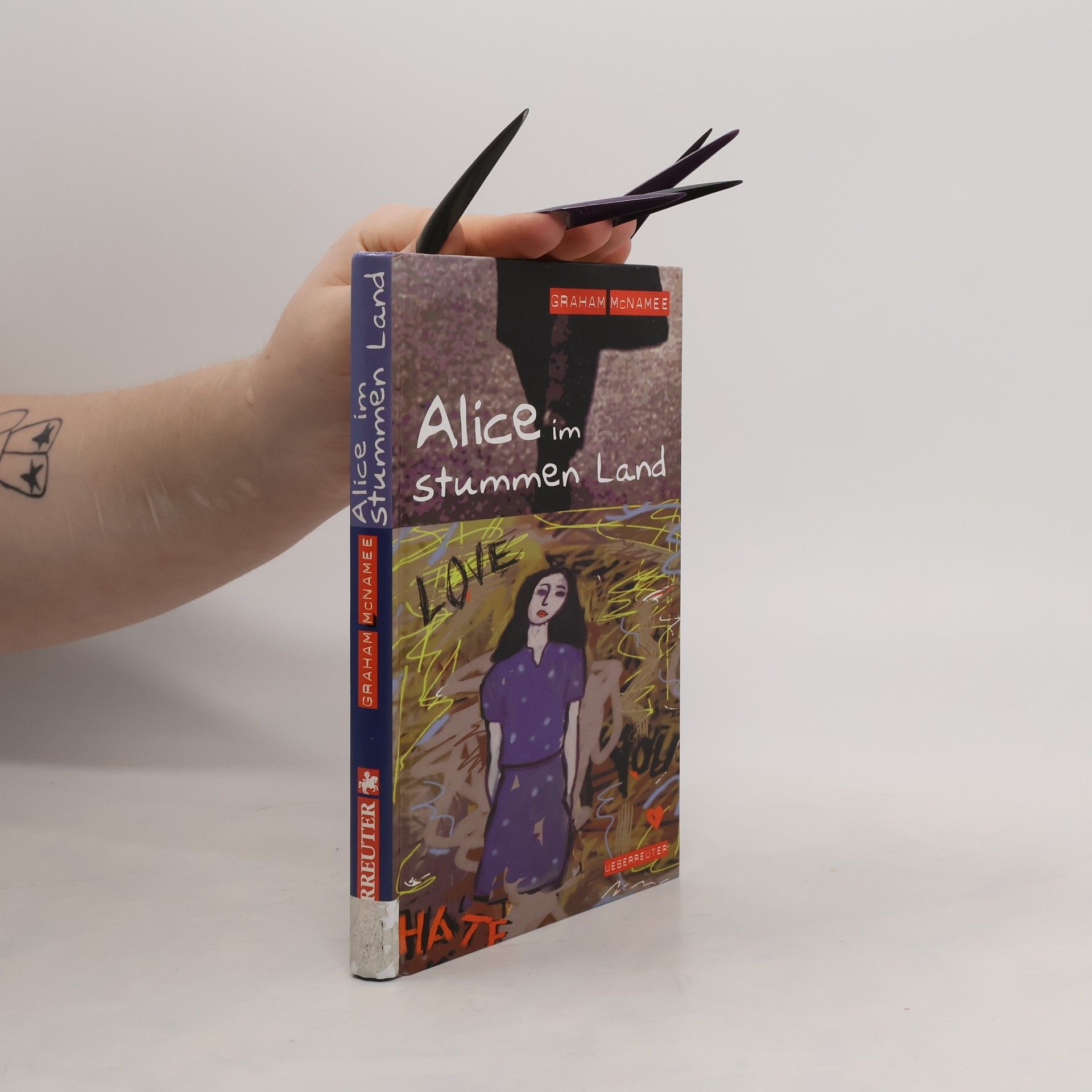 Graham McNamee Alice im stummen Land