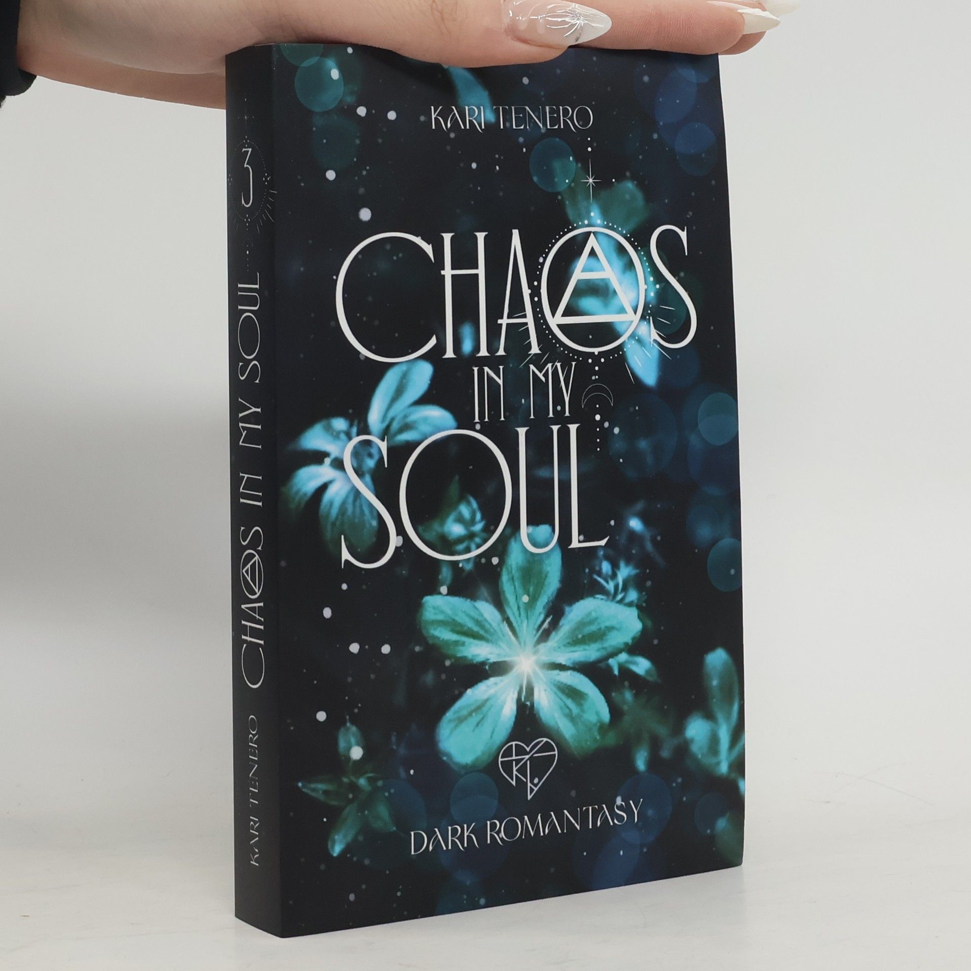 Kari Tenero Chaos in My Soul 3