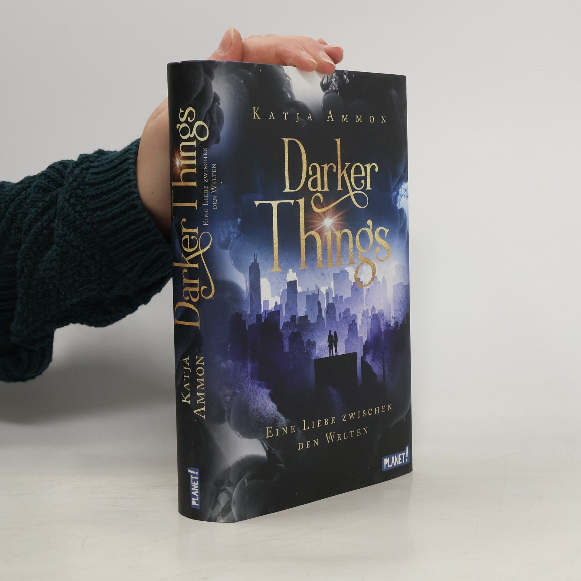 Darker Things: Eine Liebe zwischen den Welten