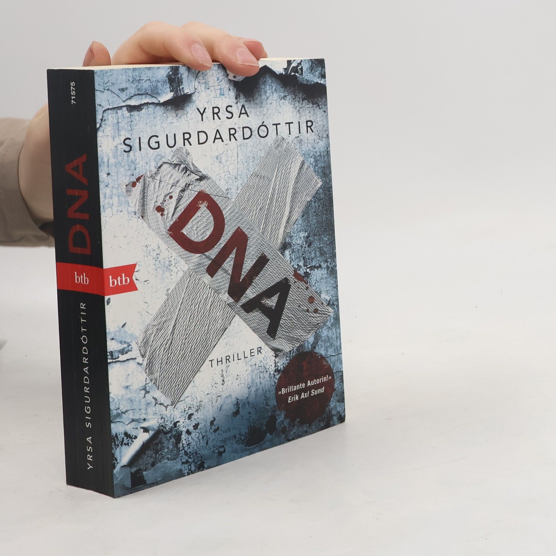 Yrsa Sigurðardóttir DNA