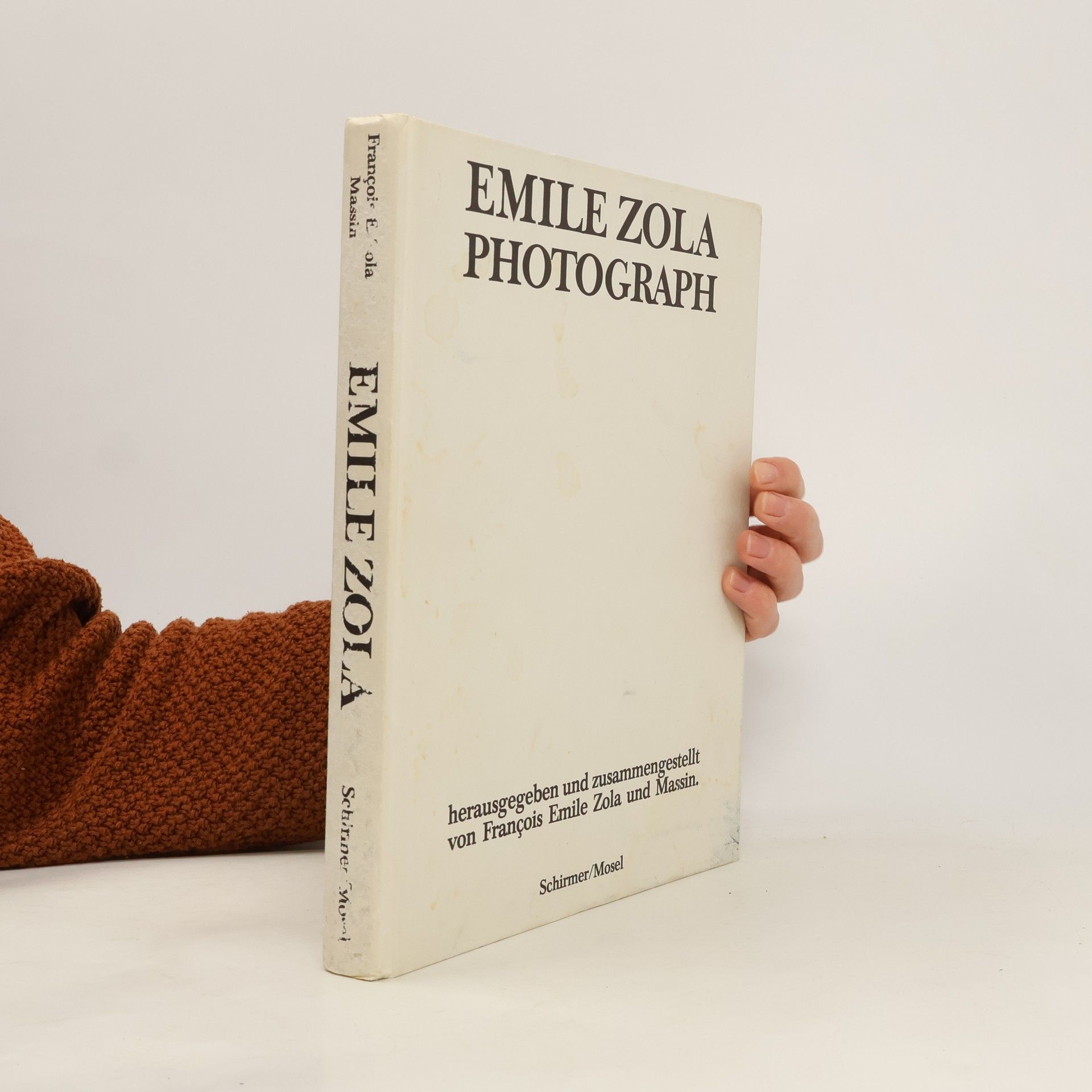 Emile Zola, Photograph