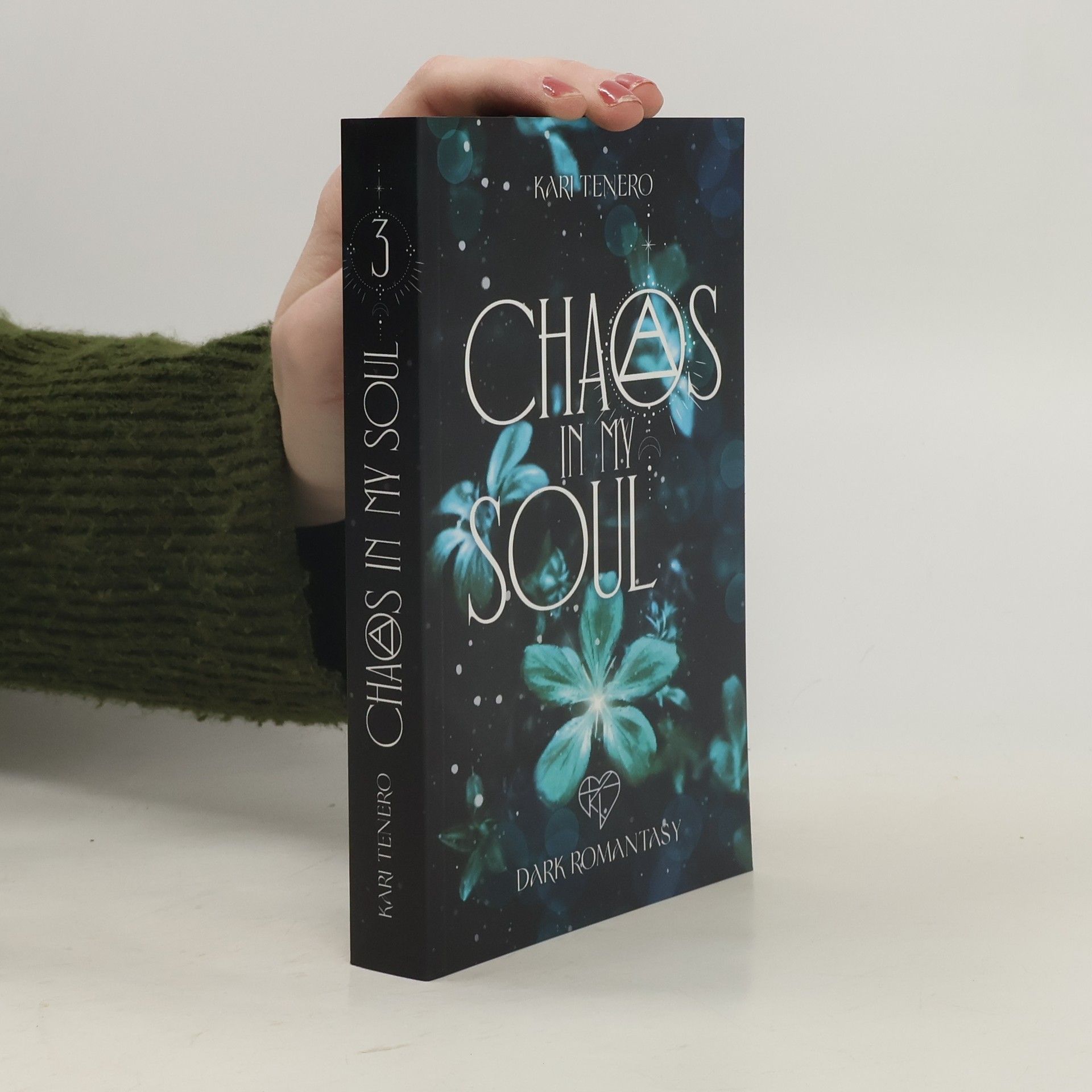 Kari Tenero Chaos in My Soul 3