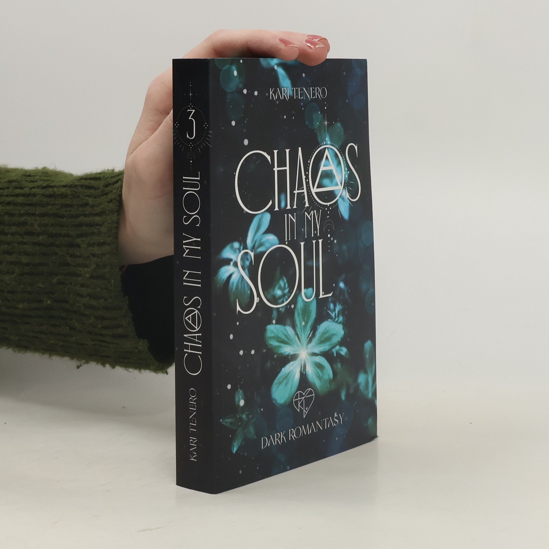 Kari Tenero Chaos in My Soul 3