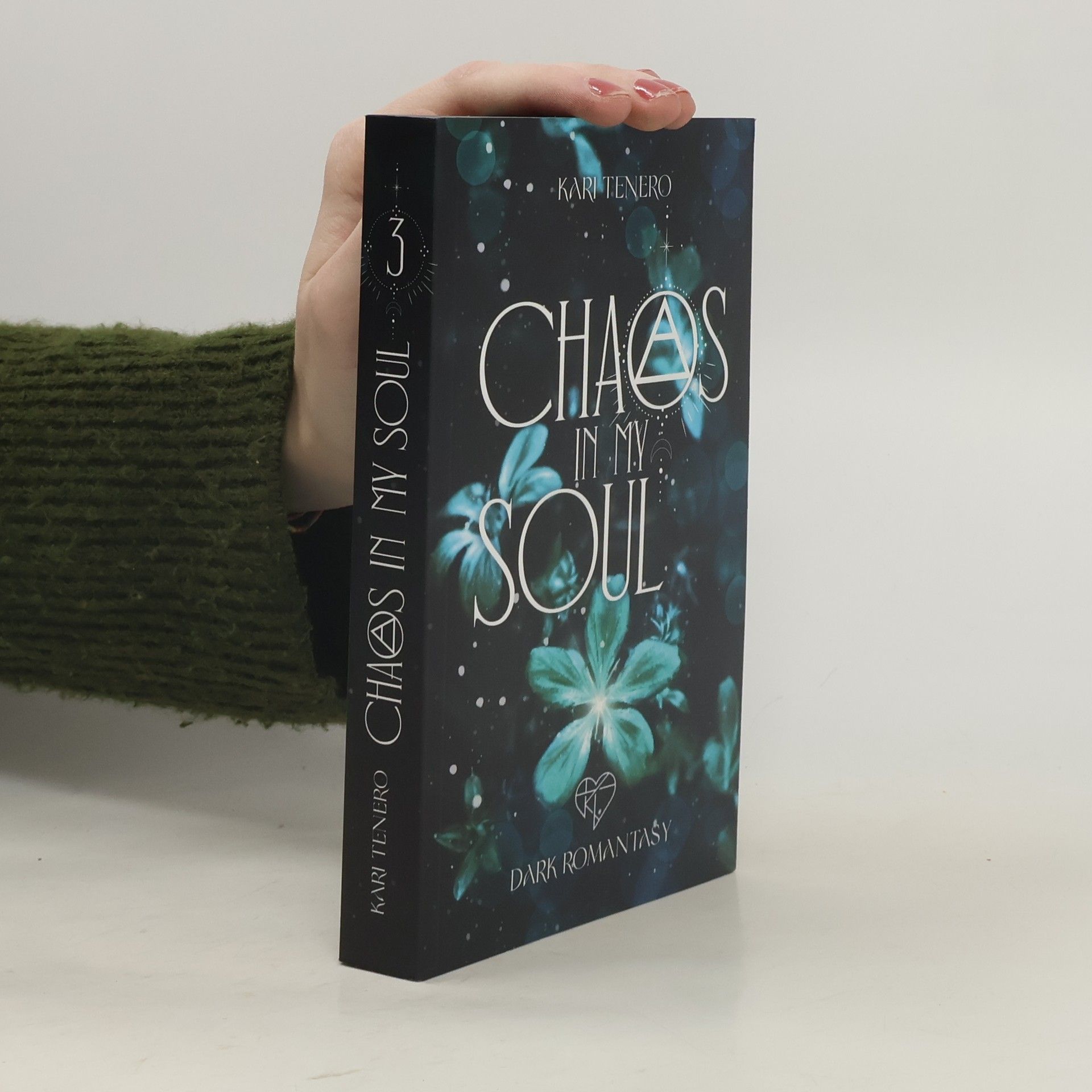Kari Tenero Chaos in My Soul 3