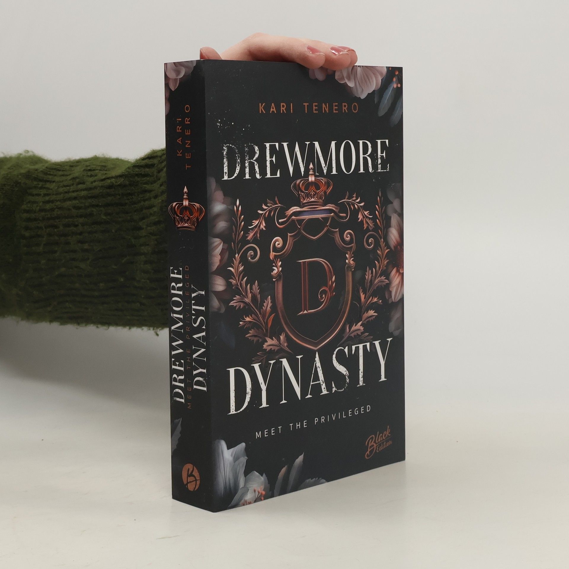 Kari Tenero Drewmore Dynasty