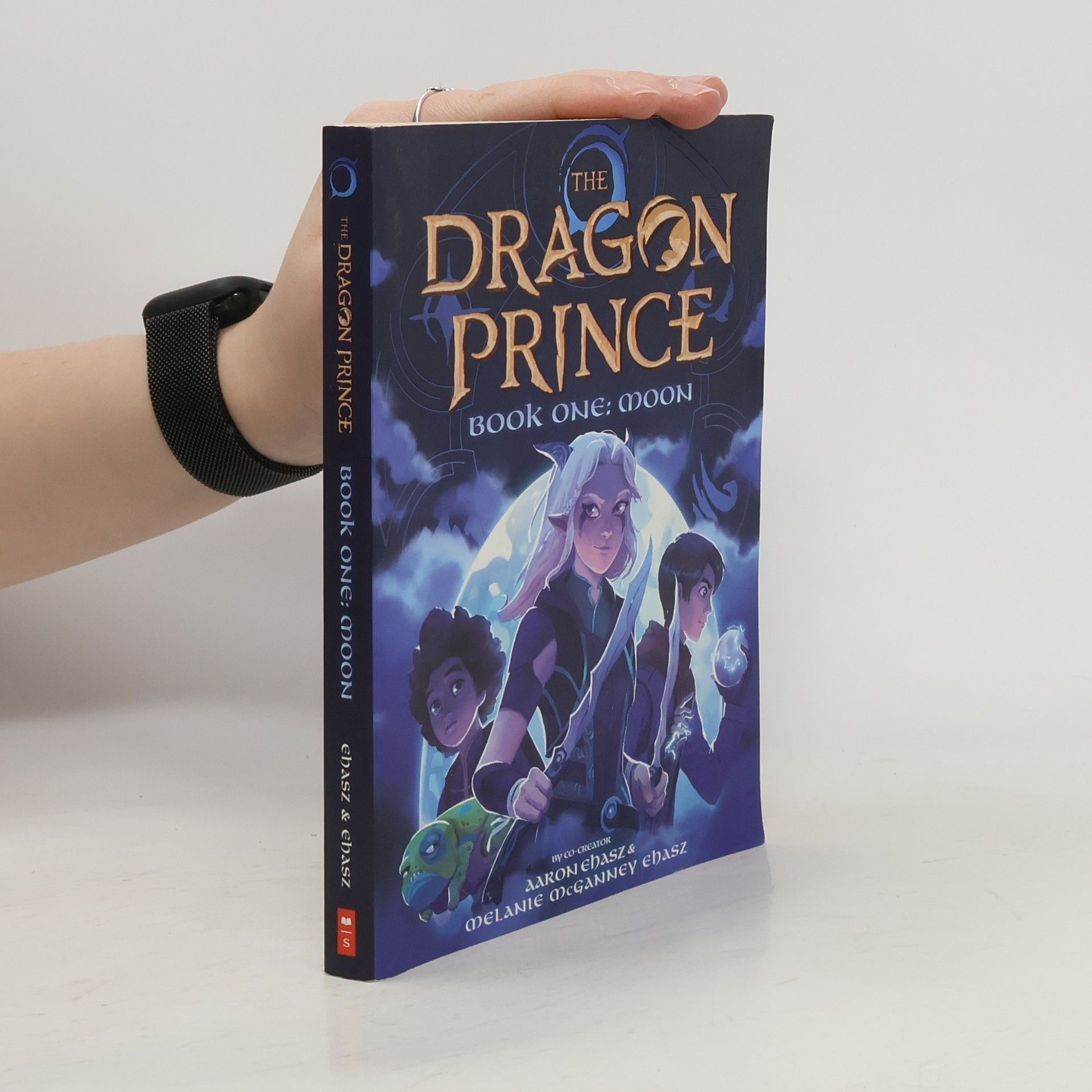 Moon (The Dragon Prince Novel #1)