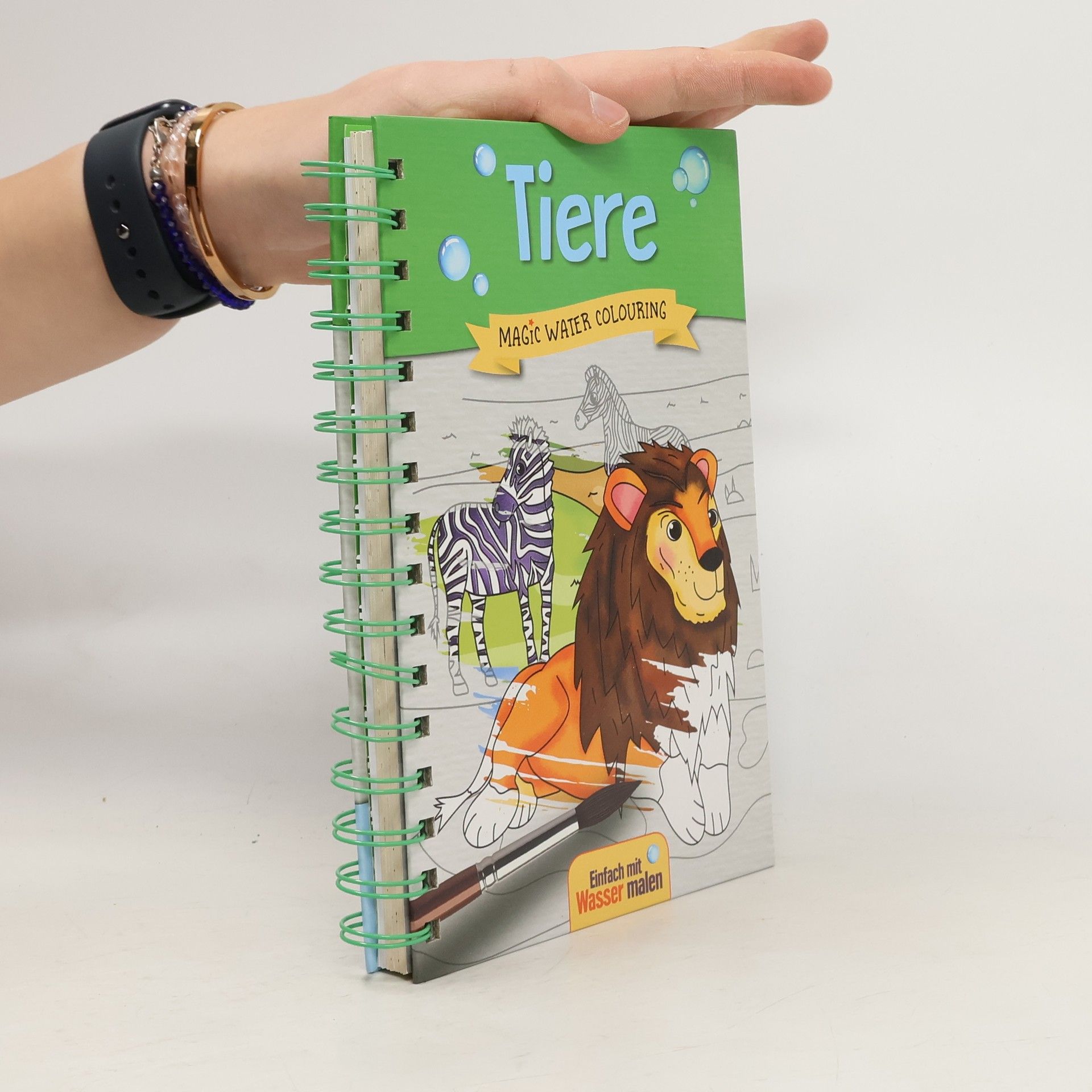 Collectif d'auteurs Tiere. Magic Water Colouring