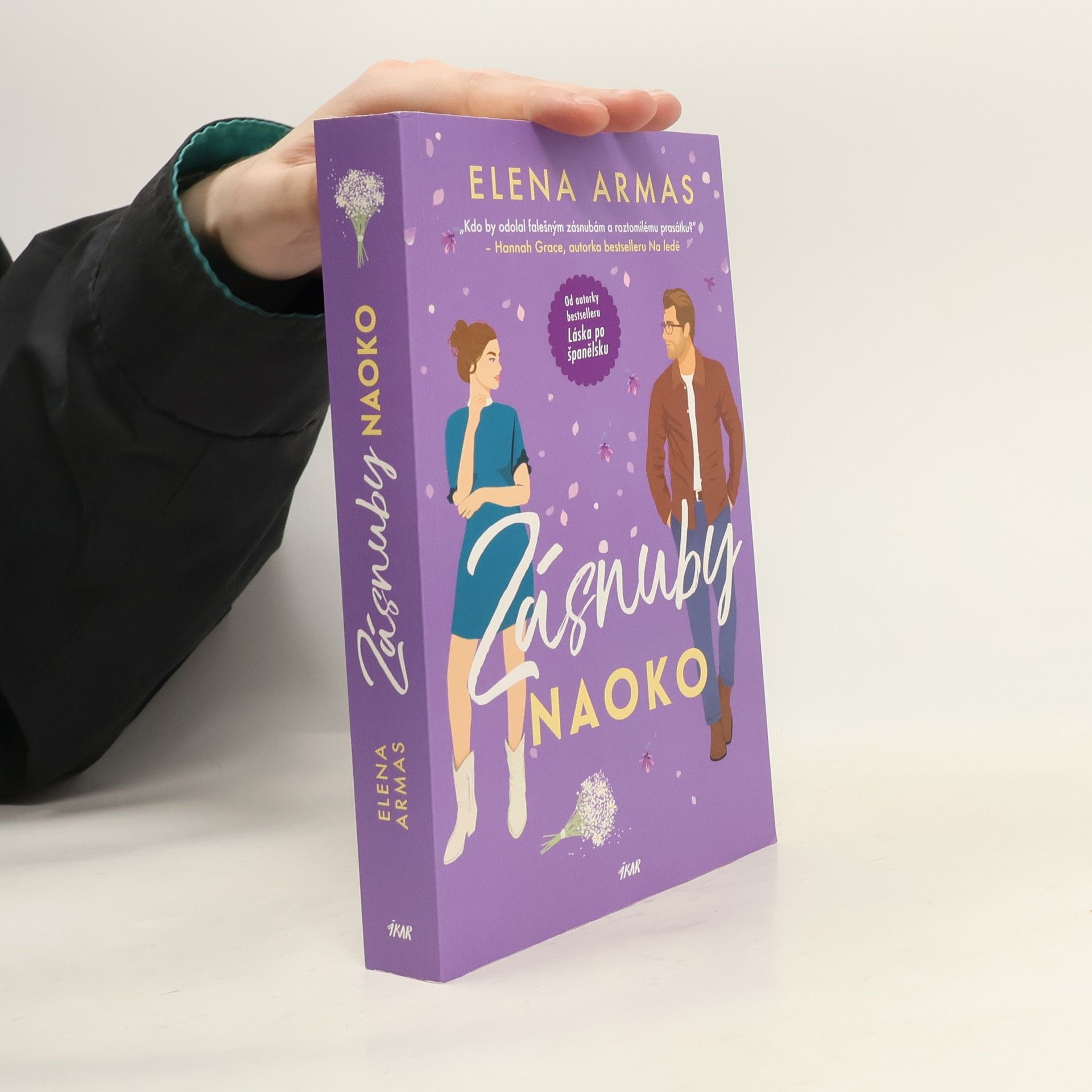 Elena Armas Zásnuby naoko