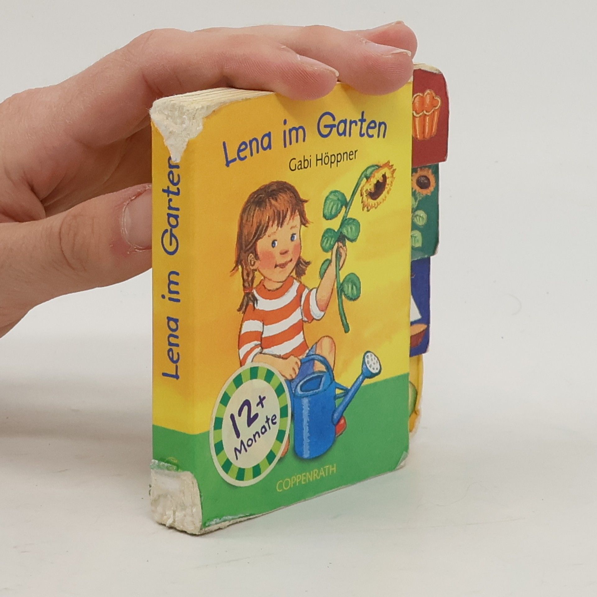 Gabi Höppner Lena im Garten