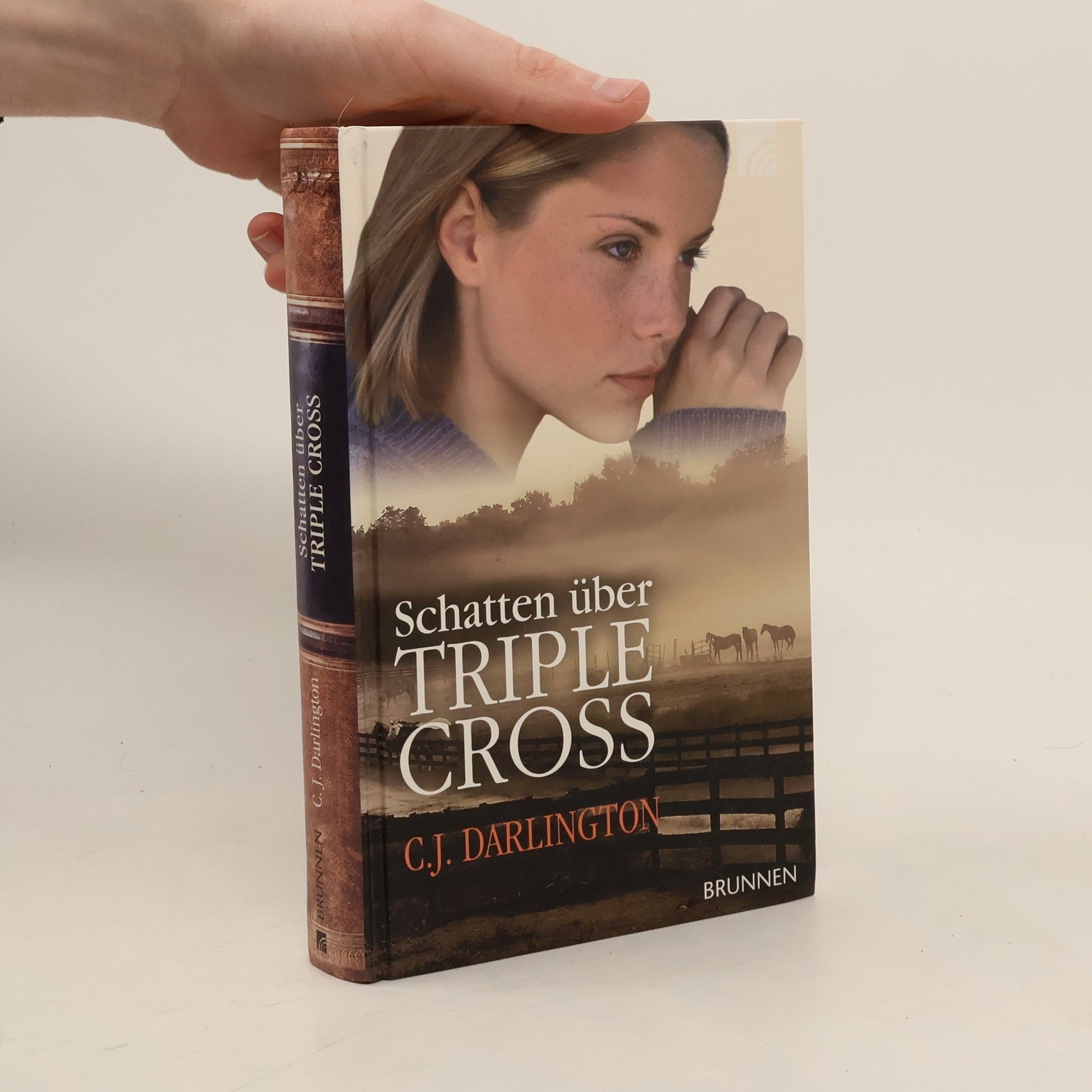 Schatten über Triple Cross